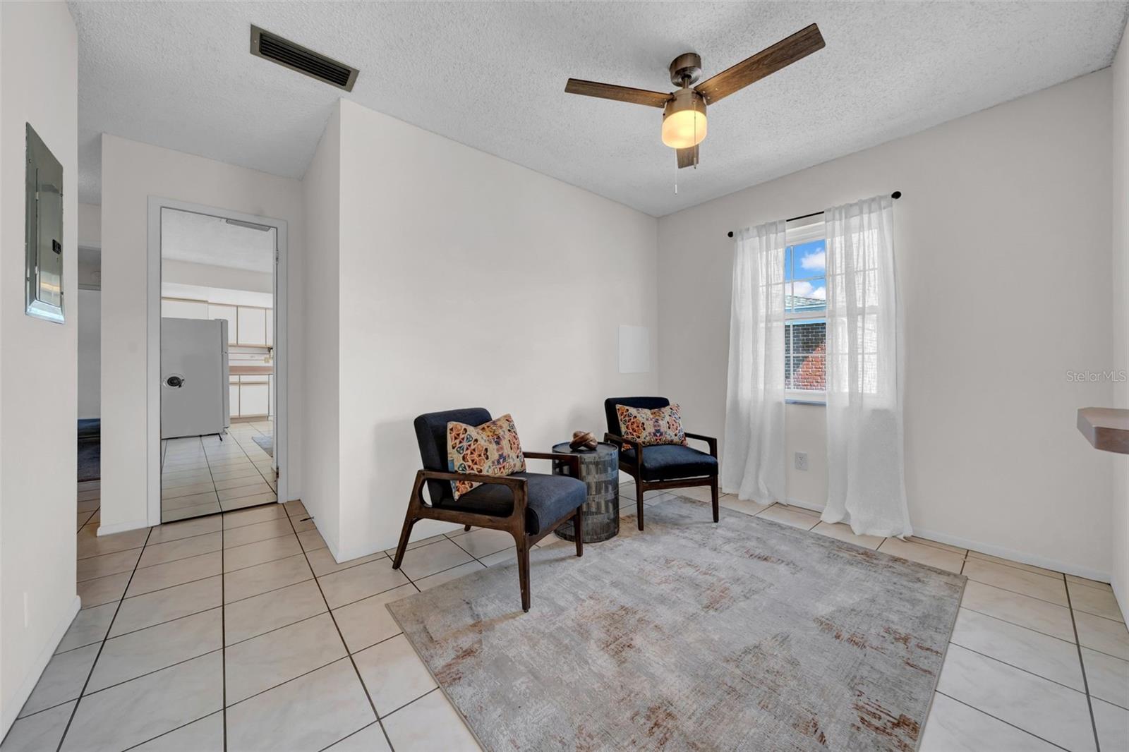 Image 6 of 17 For 1142 84th Terrace N C
