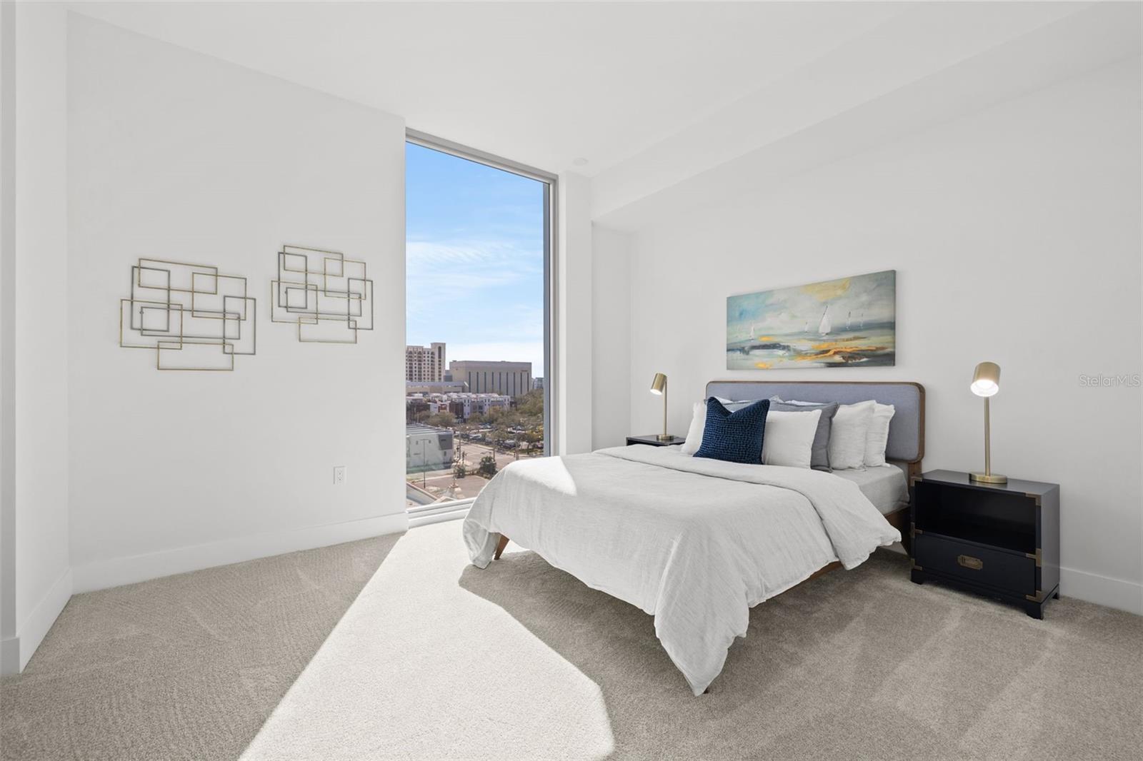 Image 26 of 63 For 777 3rd Avenue N 805