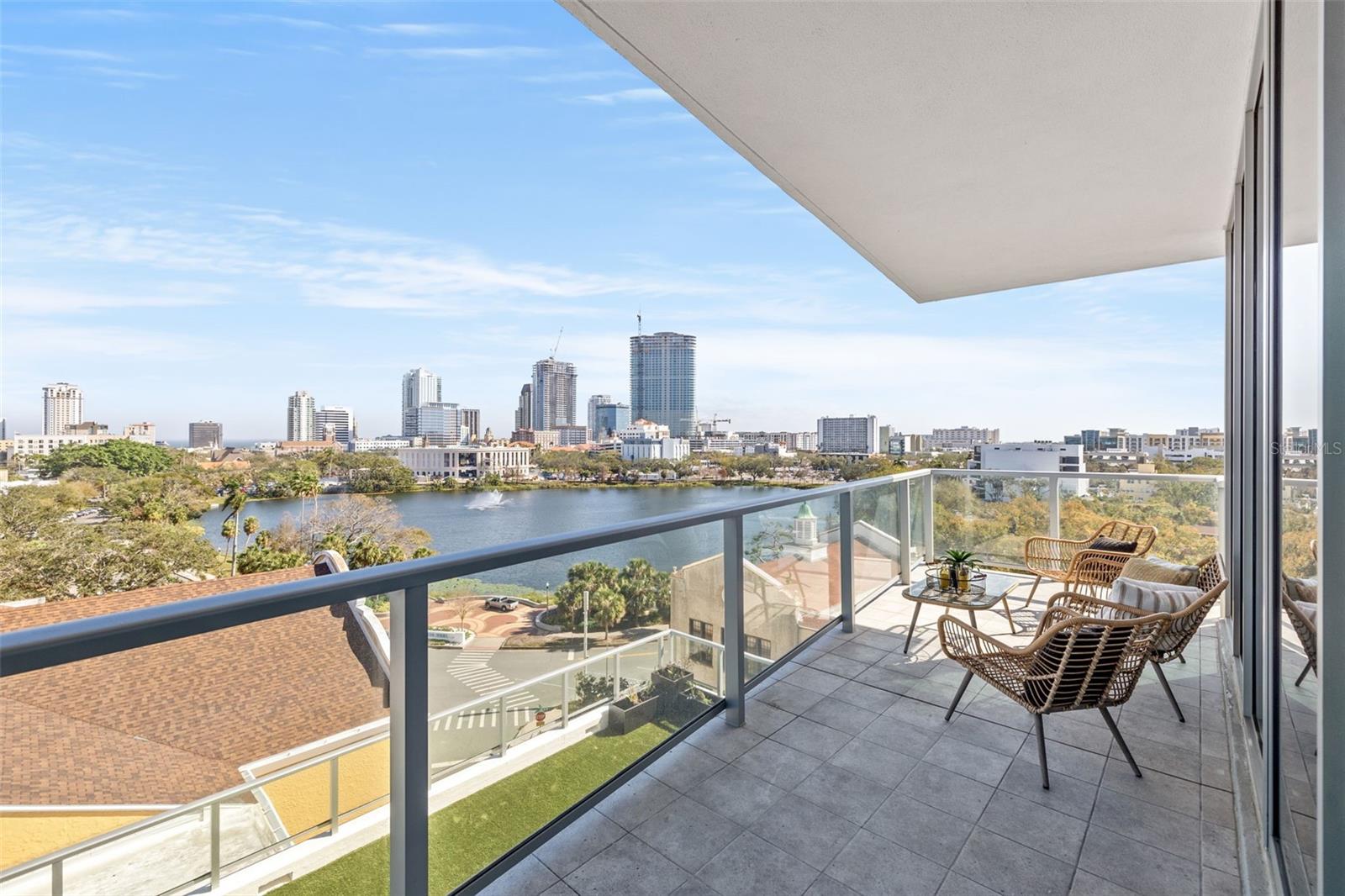 Image 33 of 63 For 777 3rd Avenue N 805