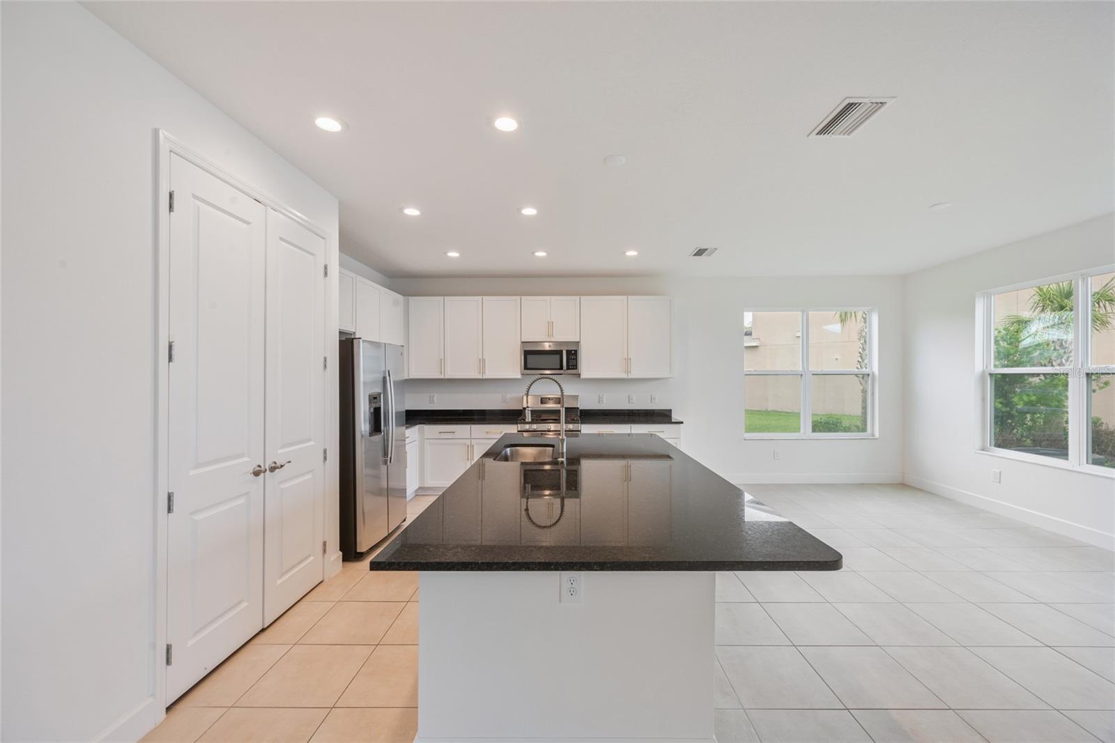 Image 8 of 52 For 3488 Great Banyan Way