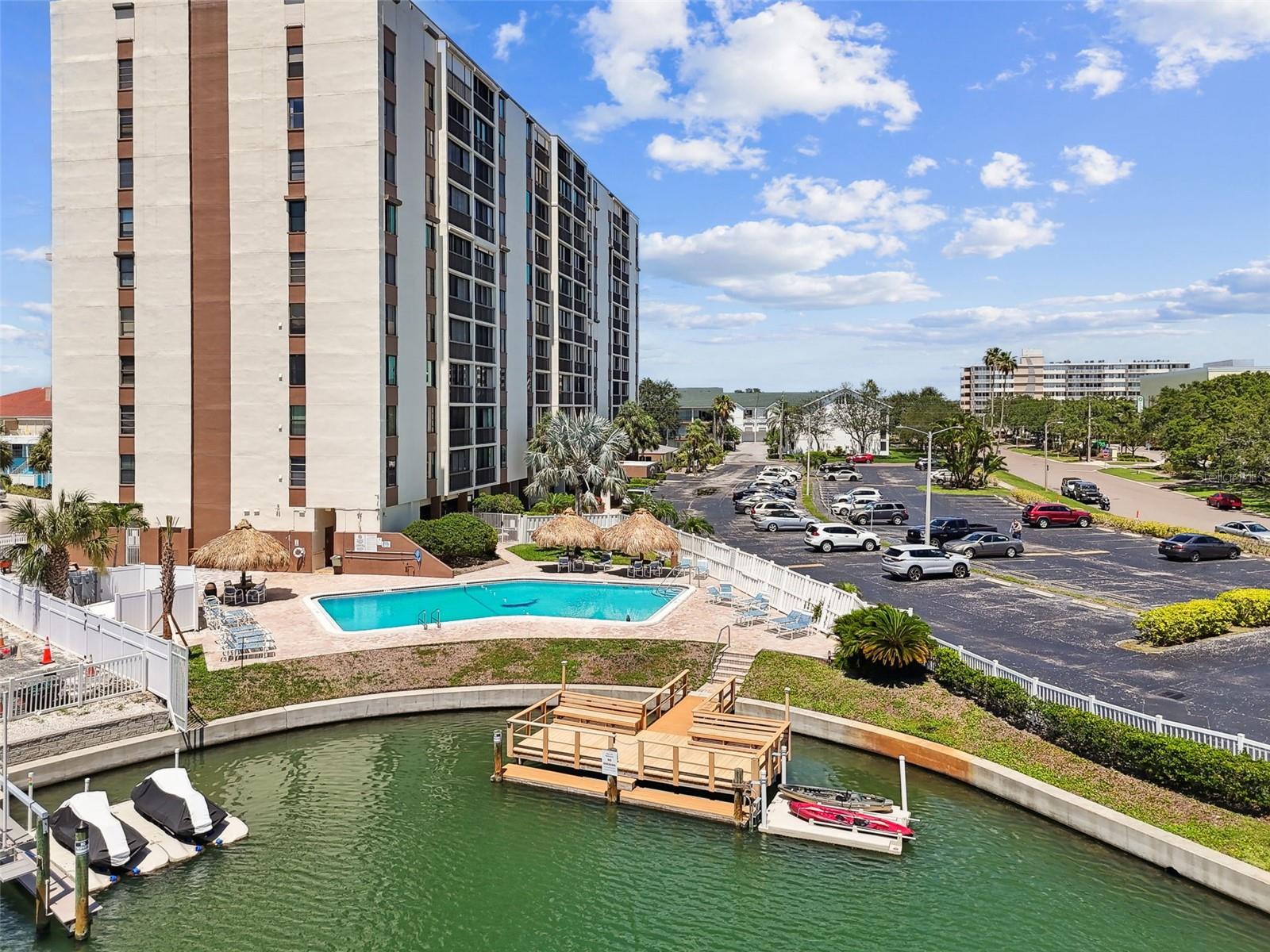 Image 2 of 69 For 255 Dolphin Point 207