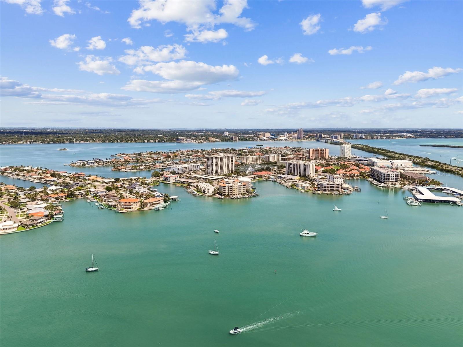 Image 62 of 69 For 255 Dolphin Point 207