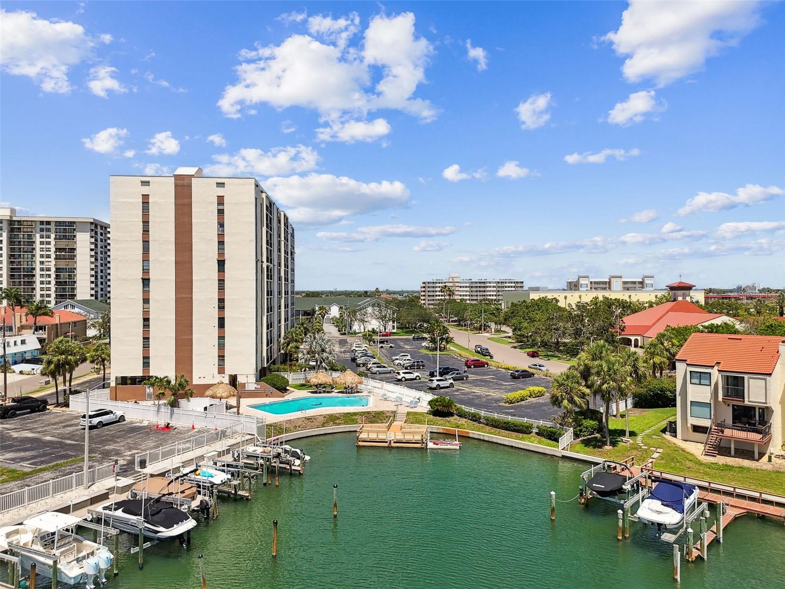 Image 64 of 69 For 255 Dolphin Point 207