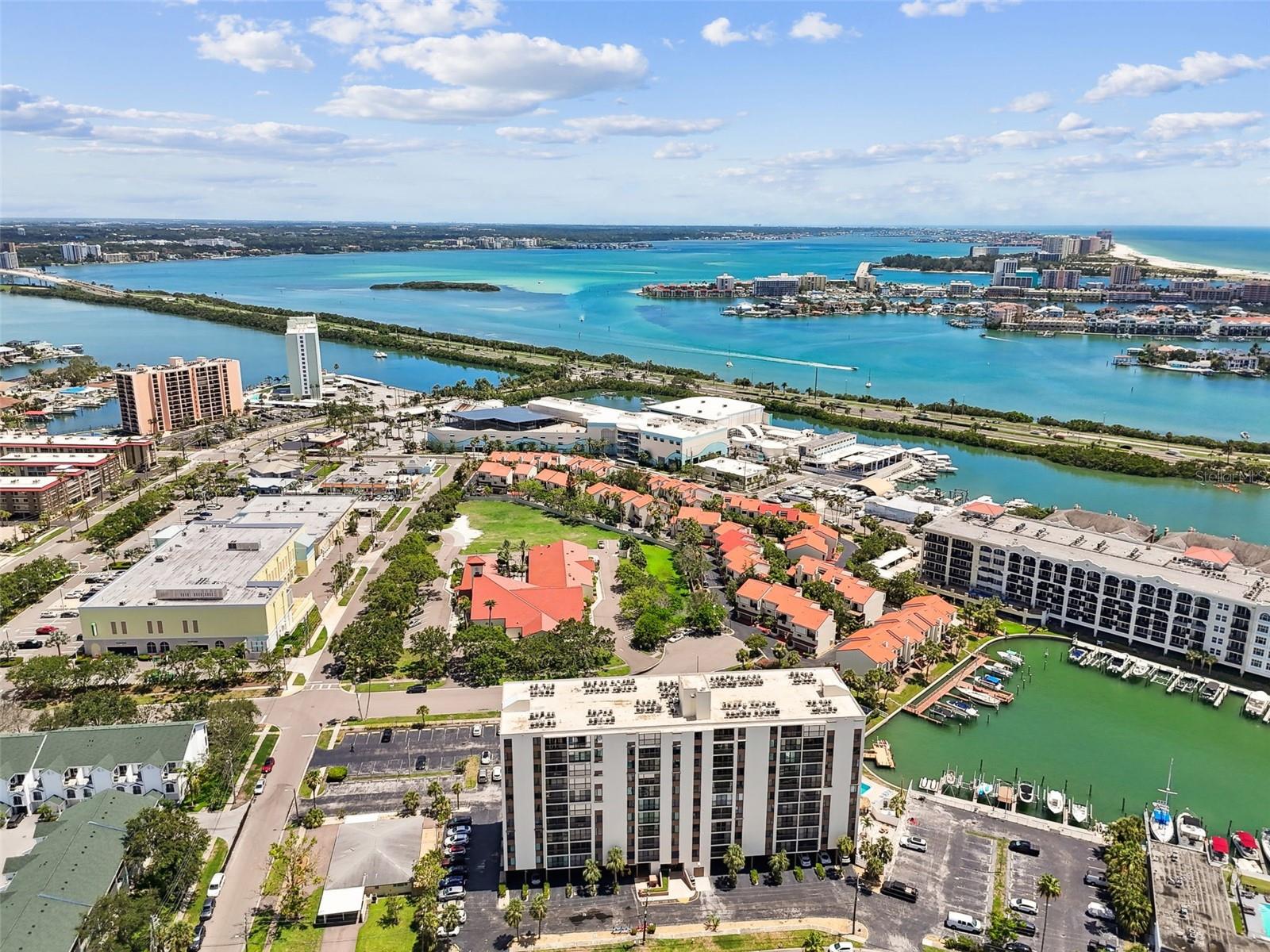Image 65 of 69 For 255 Dolphin Point 207