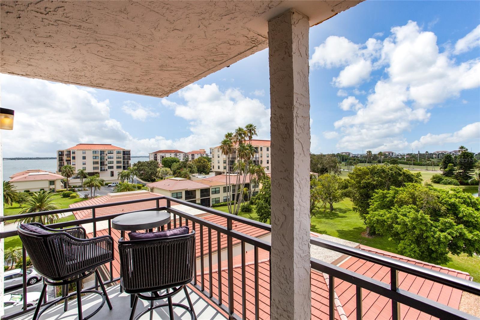 Image 15 of 28 For 6210 Sun Boulevard 506
