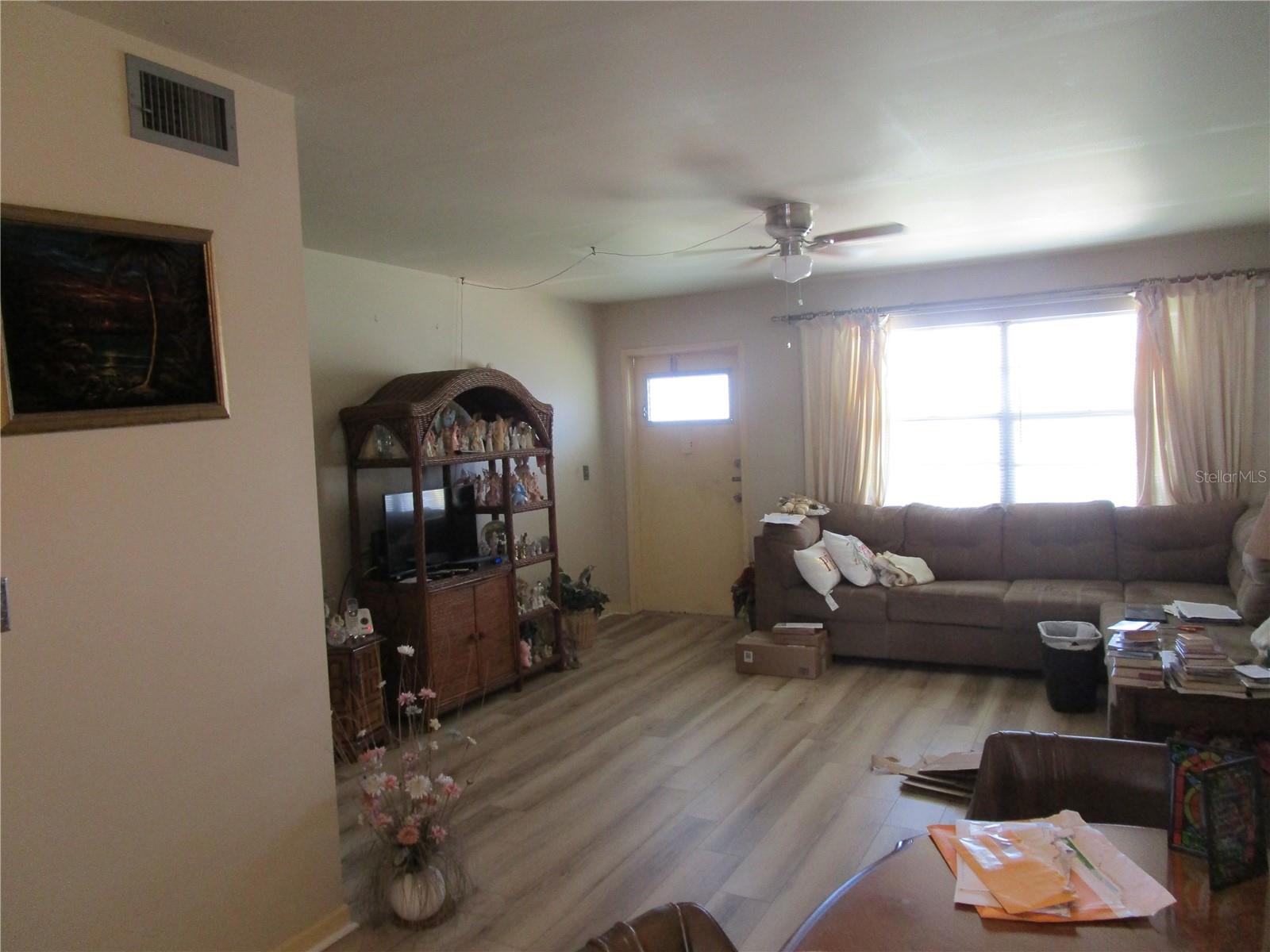 Image 7 of 28 For 5970 21st Street N 15