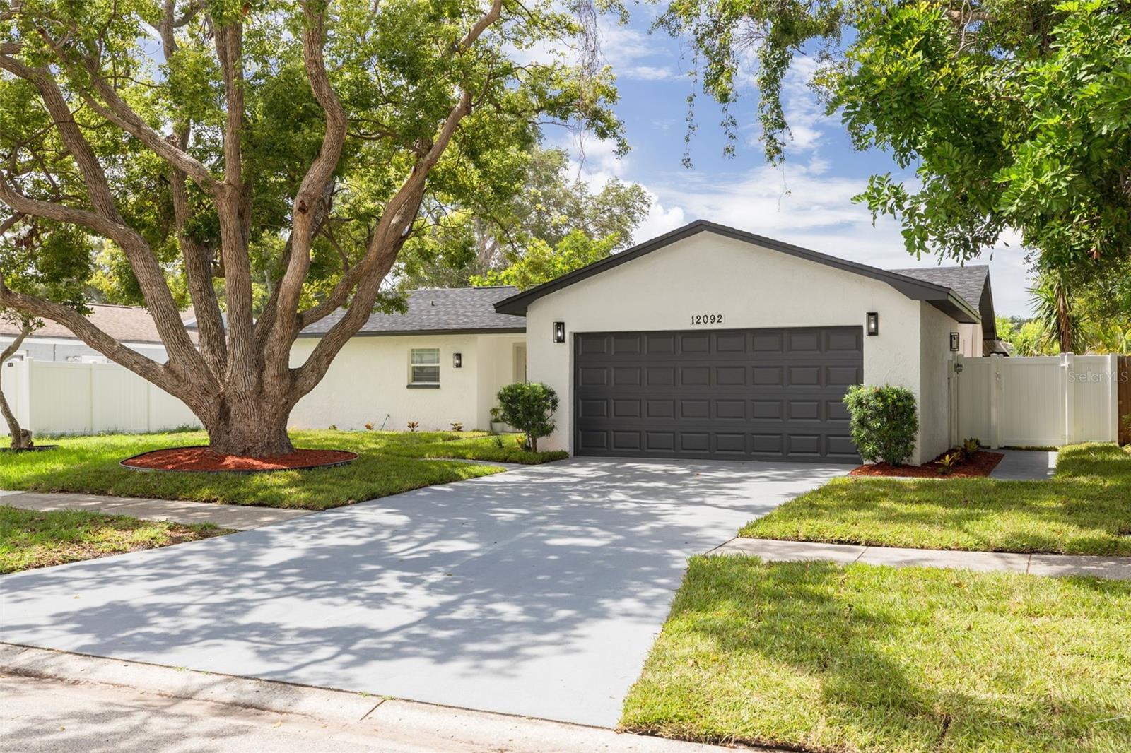 Details for 12092 97th Avenue, SEMINOLE, FL 33772