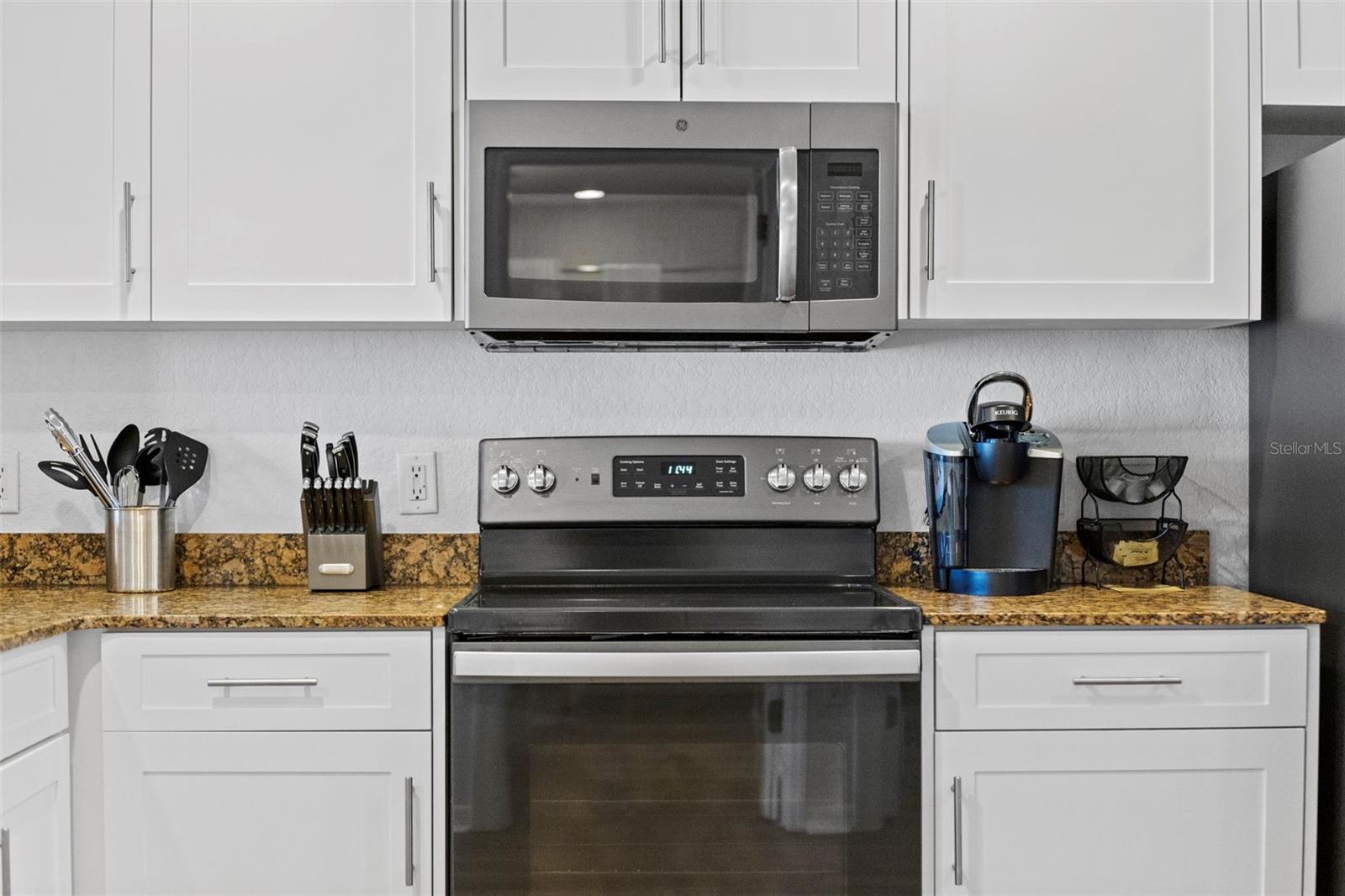 Image 10 of 77 For 12000 Gulf Boulevard 506n