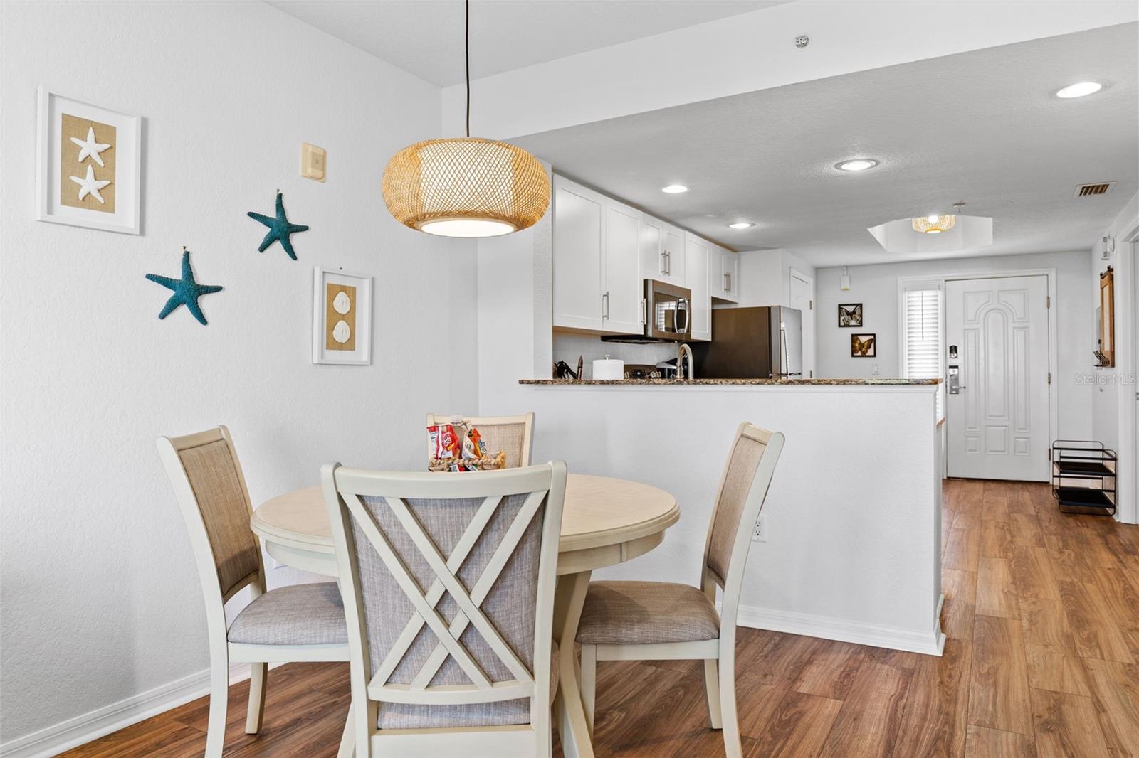 Image 18 of 77 For 12000 Gulf Boulevard 506n