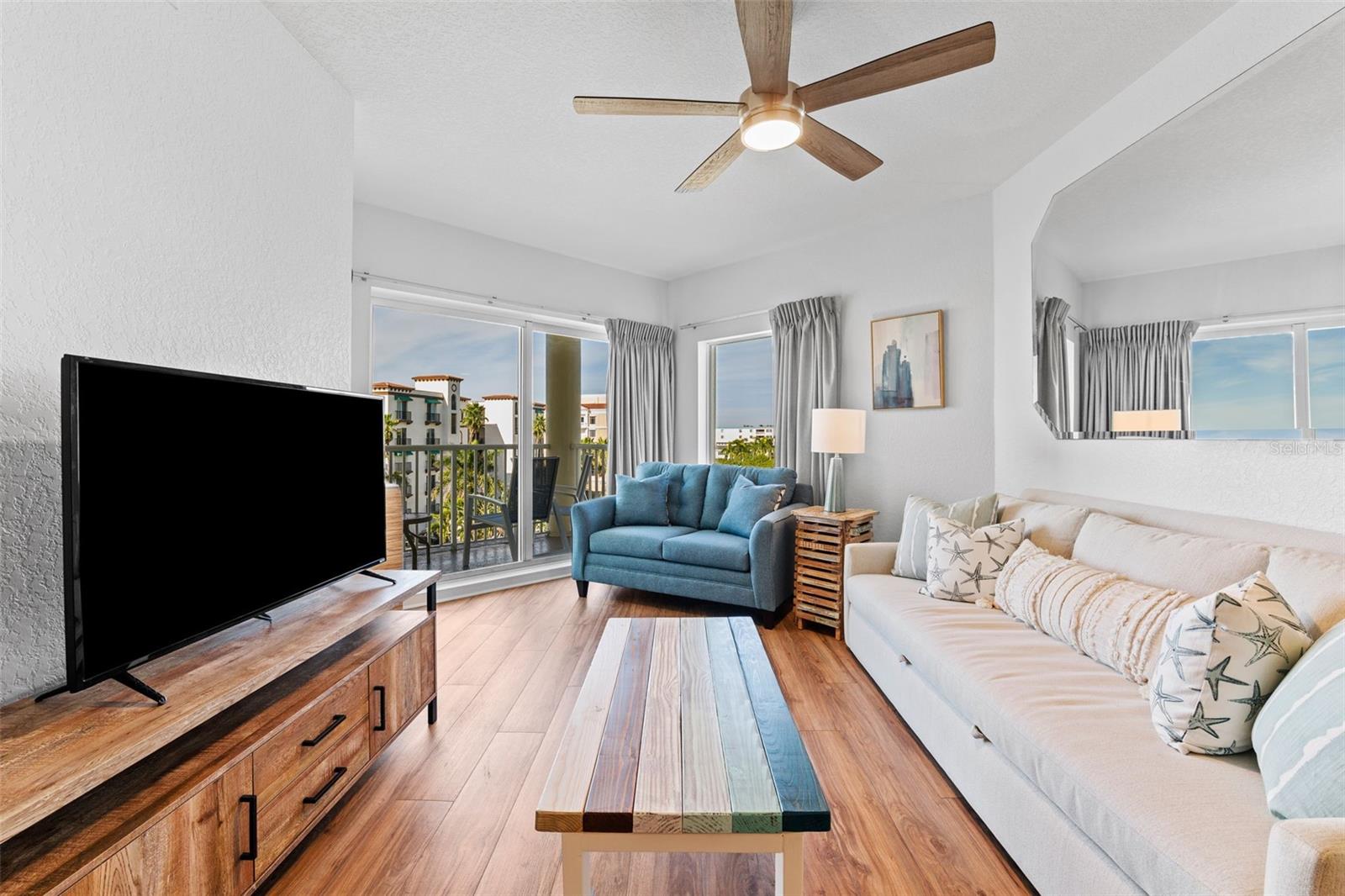 Image 20 of 77 For 12000 Gulf Boulevard 506n
