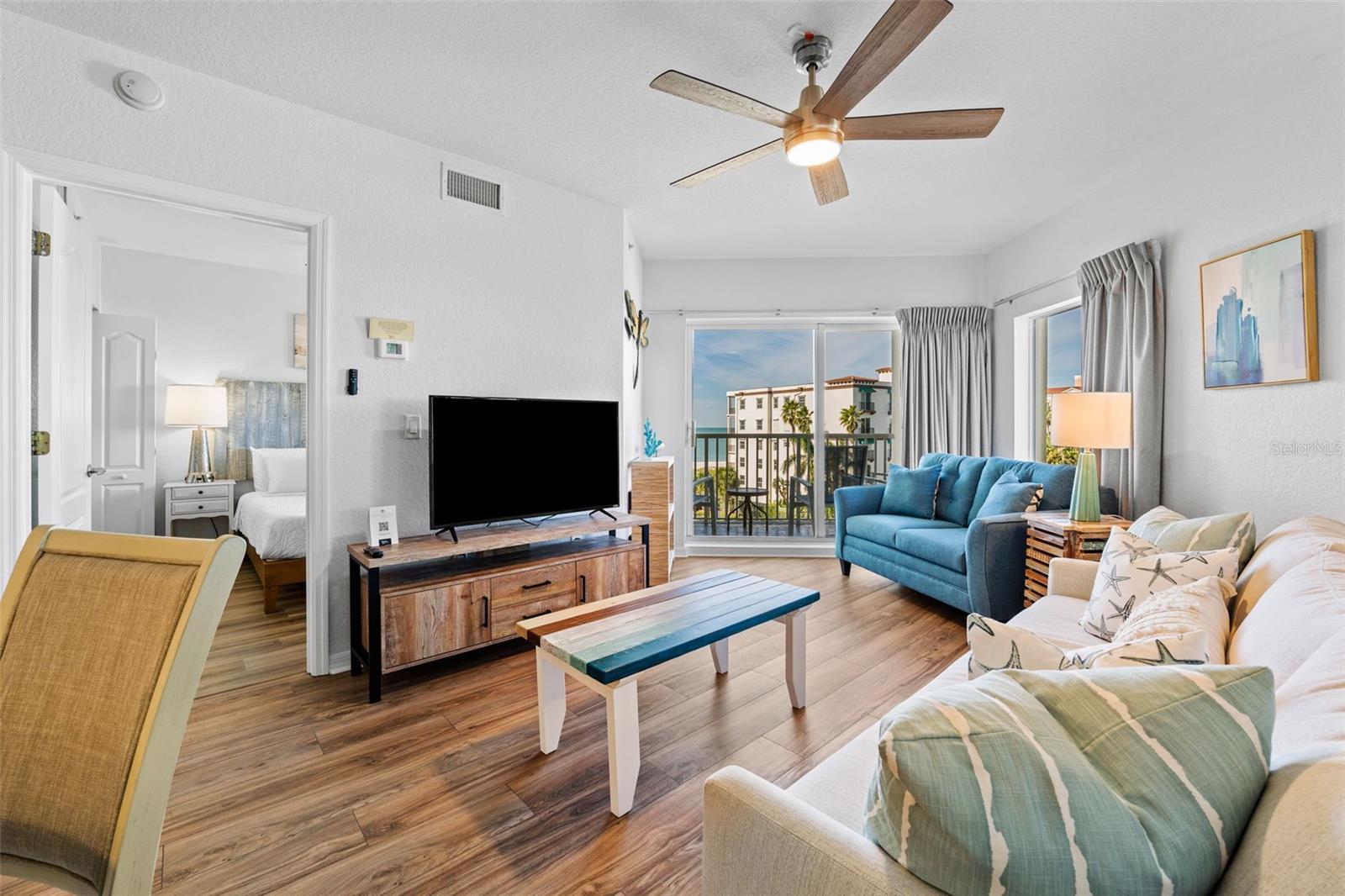 Image 23 of 77 For 12000 Gulf Boulevard 506n