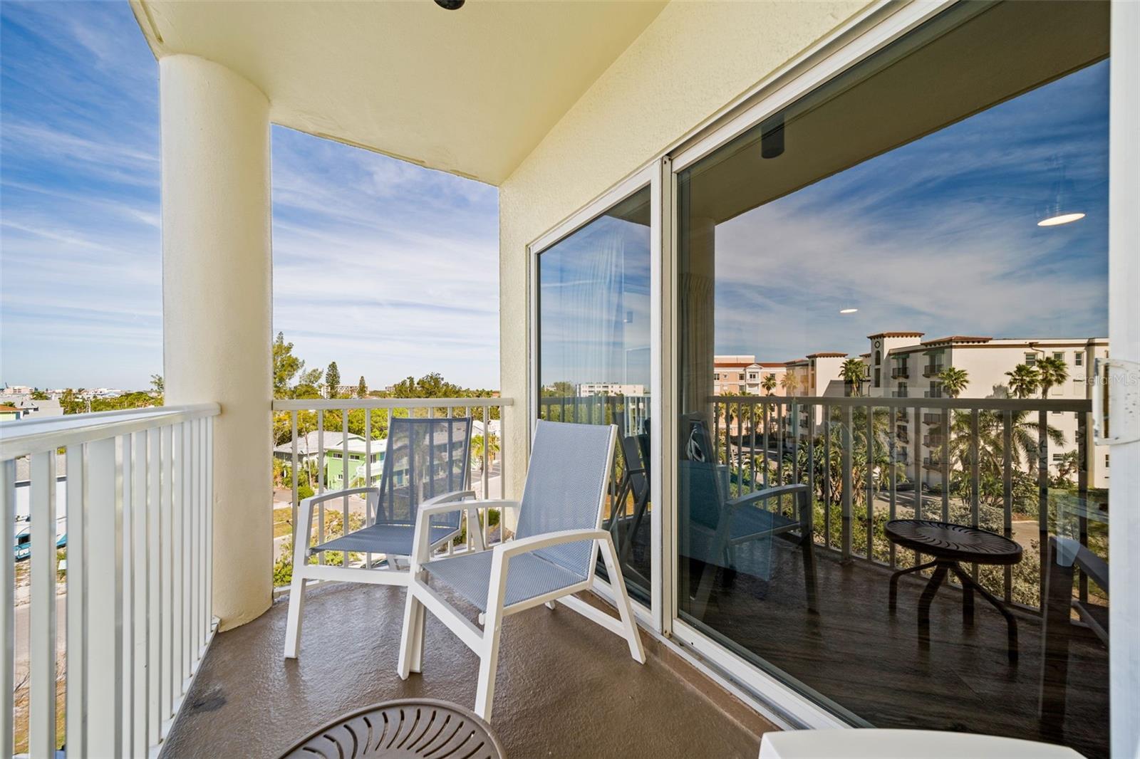 Image 50 of 77 For 12000 Gulf Boulevard 506n