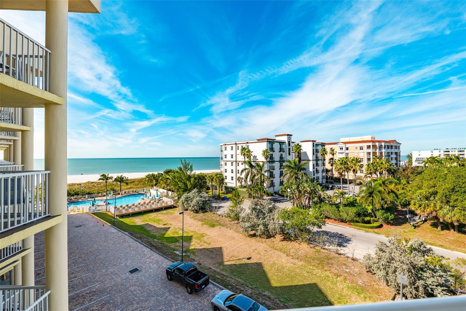Image 53 of 77 For 12000 Gulf Boulevard 506n