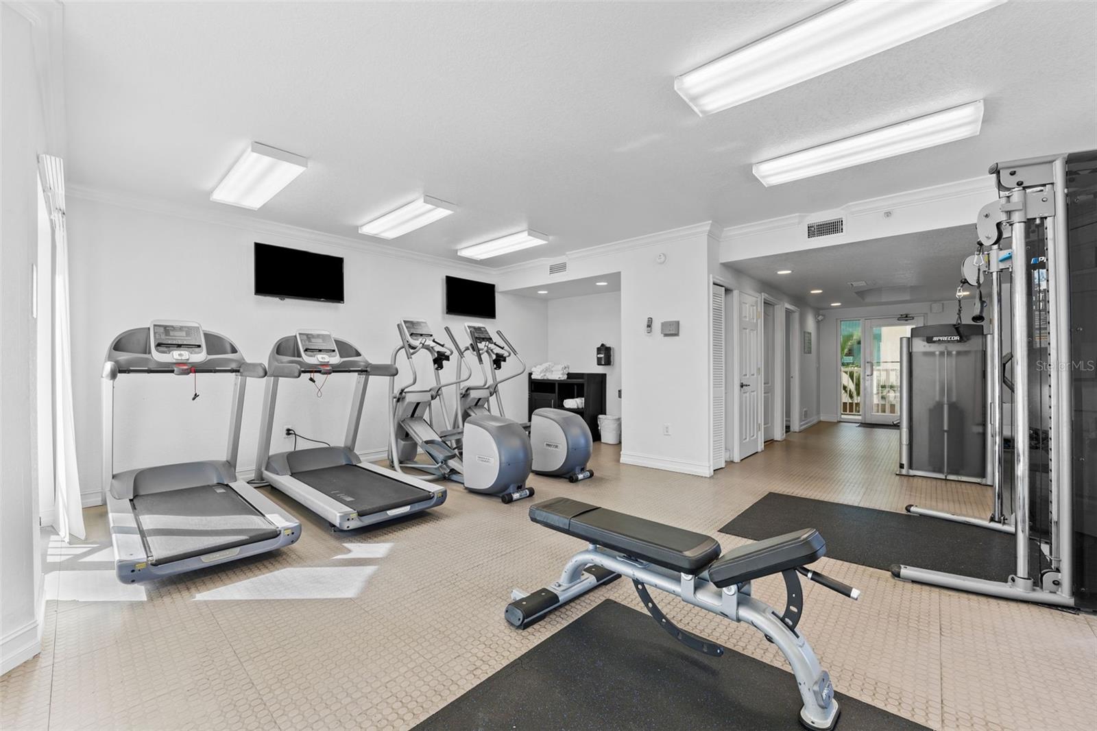 Image 68 of 77 For 12000 Gulf Boulevard 506n