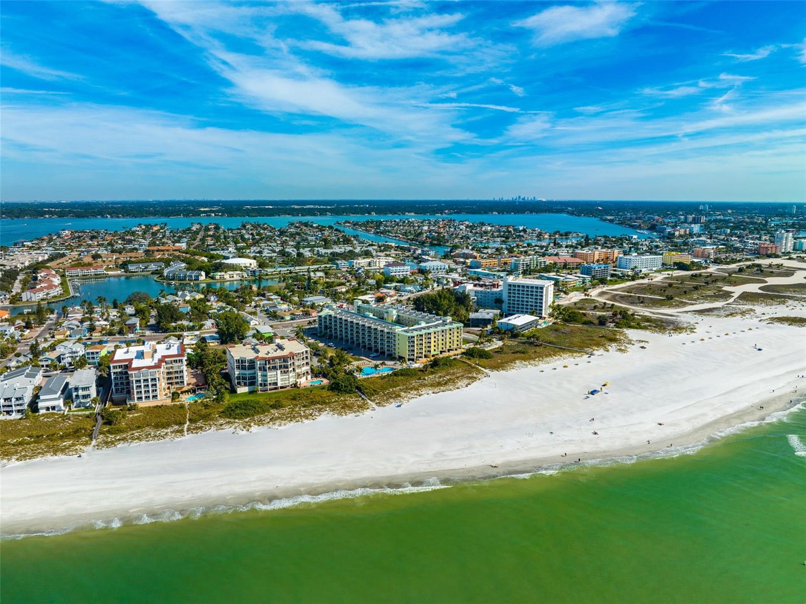 Image 73 of 77 For 12000 Gulf Boulevard 506n