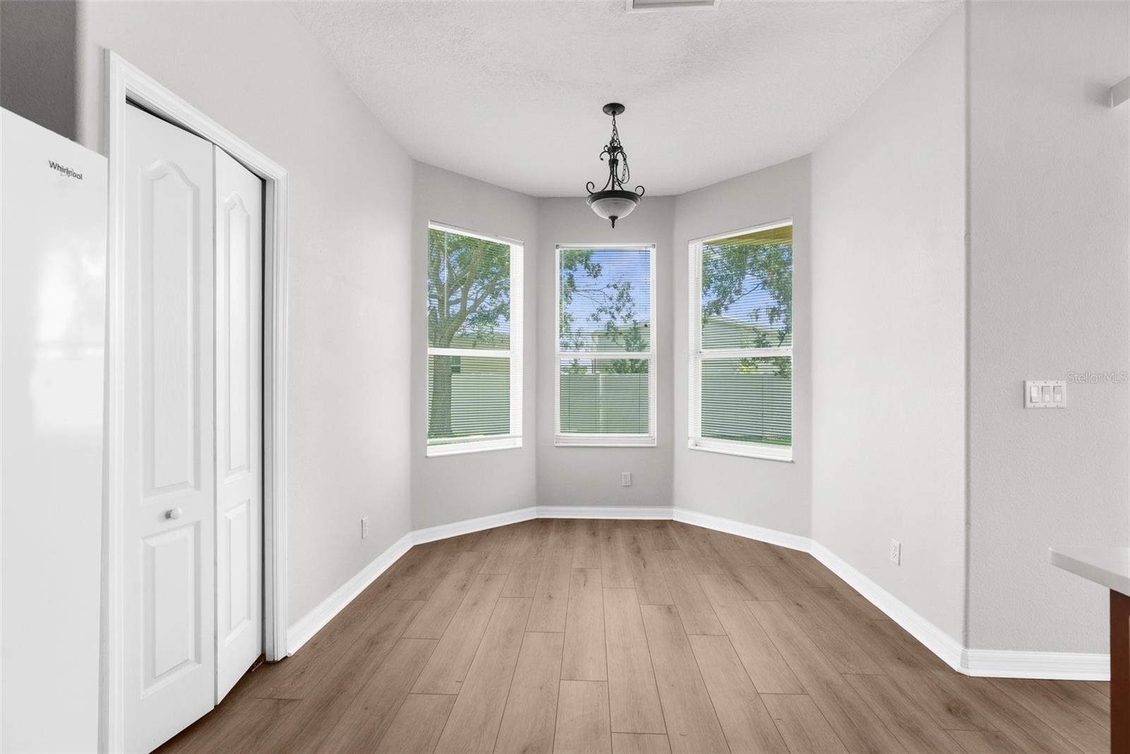 Image 14 of 51 For 5015 58th Terrace E