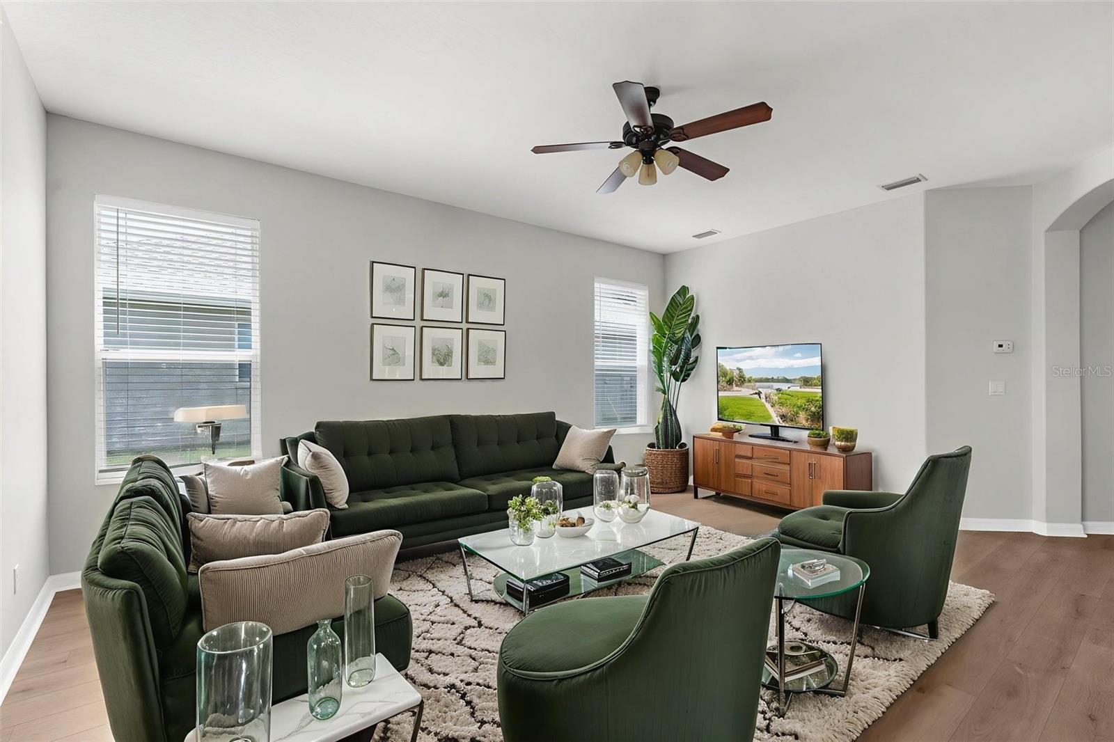 Image 18 of 51 For 5015 58th Terrace E