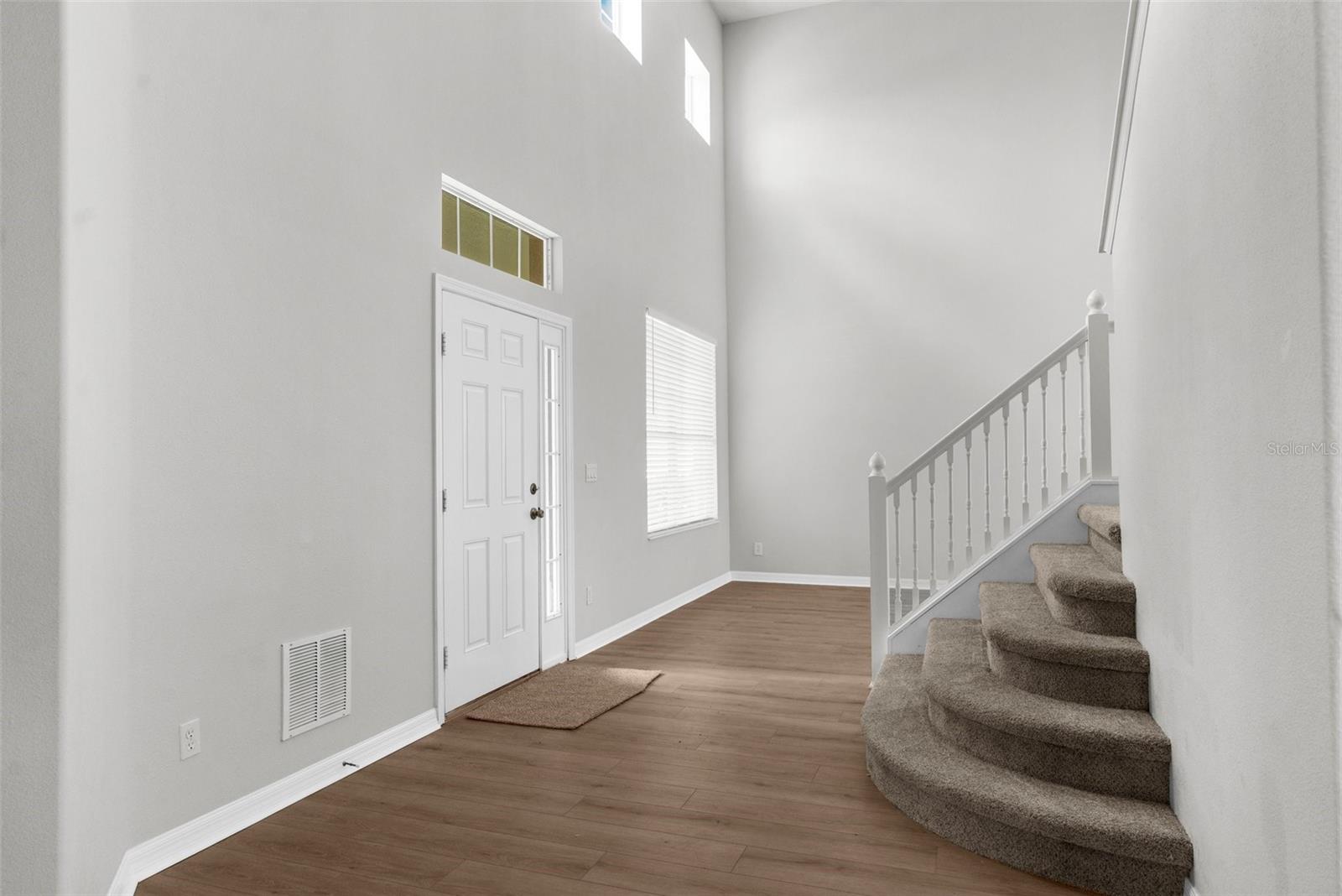 Image 21 of 51 For 5015 58th Terrace E