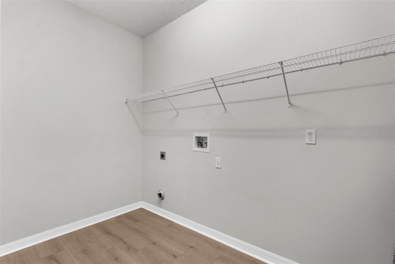 Image 22 of 51 For 5015 58th Terrace E
