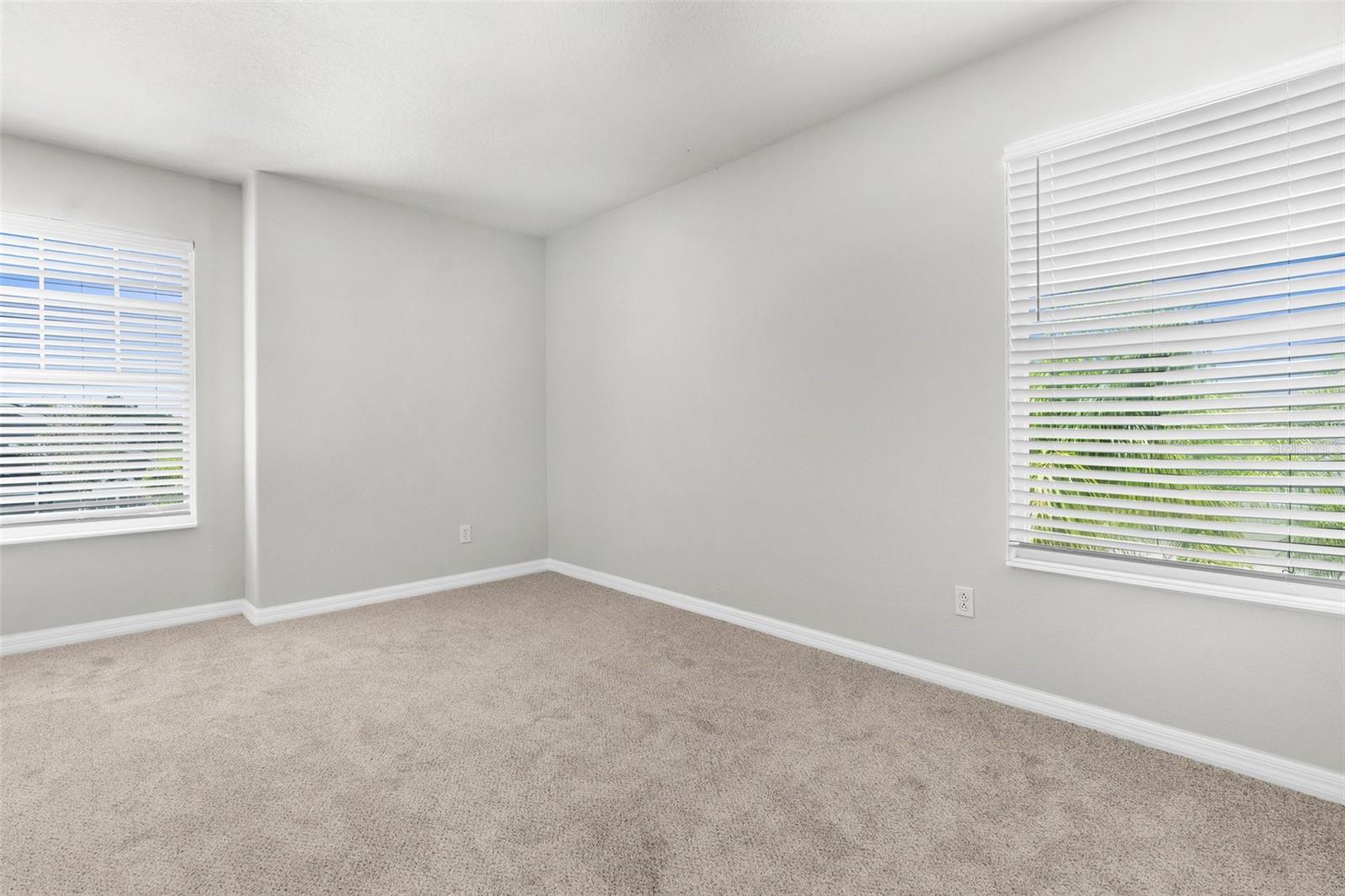 Image 41 of 51 For 5015 58th Terrace E