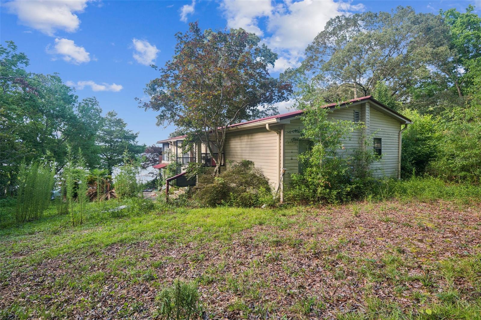 Image 15 of 29 For 236 Mallard Lane
