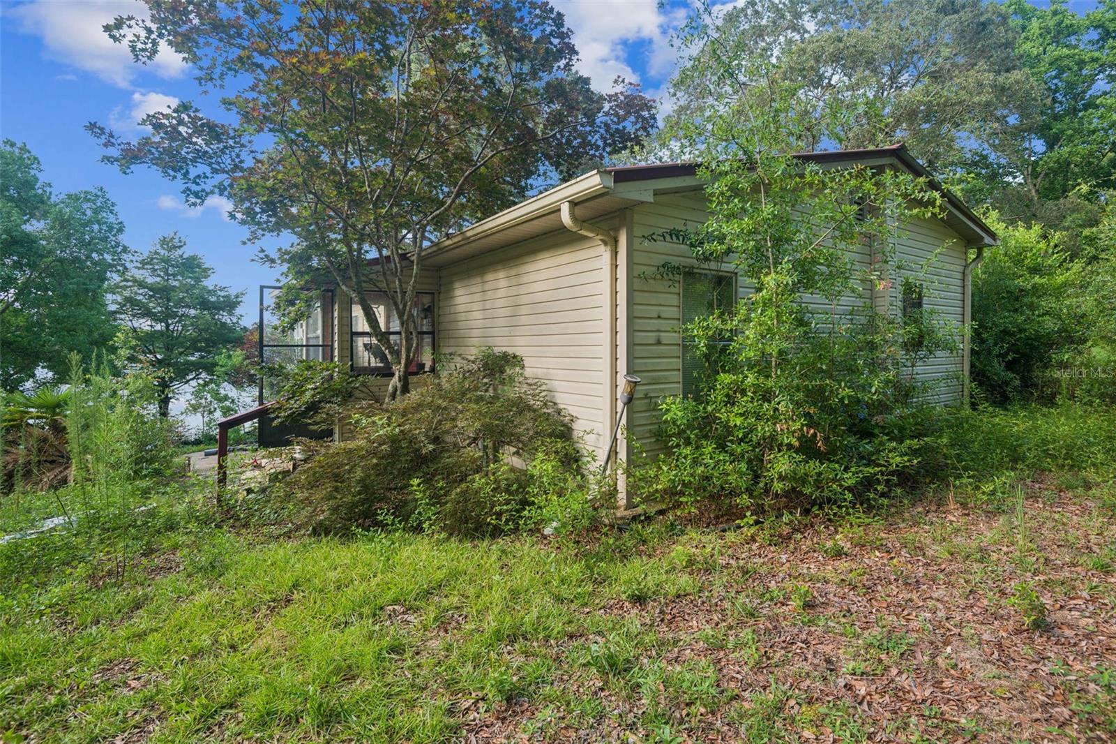 Image 16 of 29 For 236 Mallard Lane