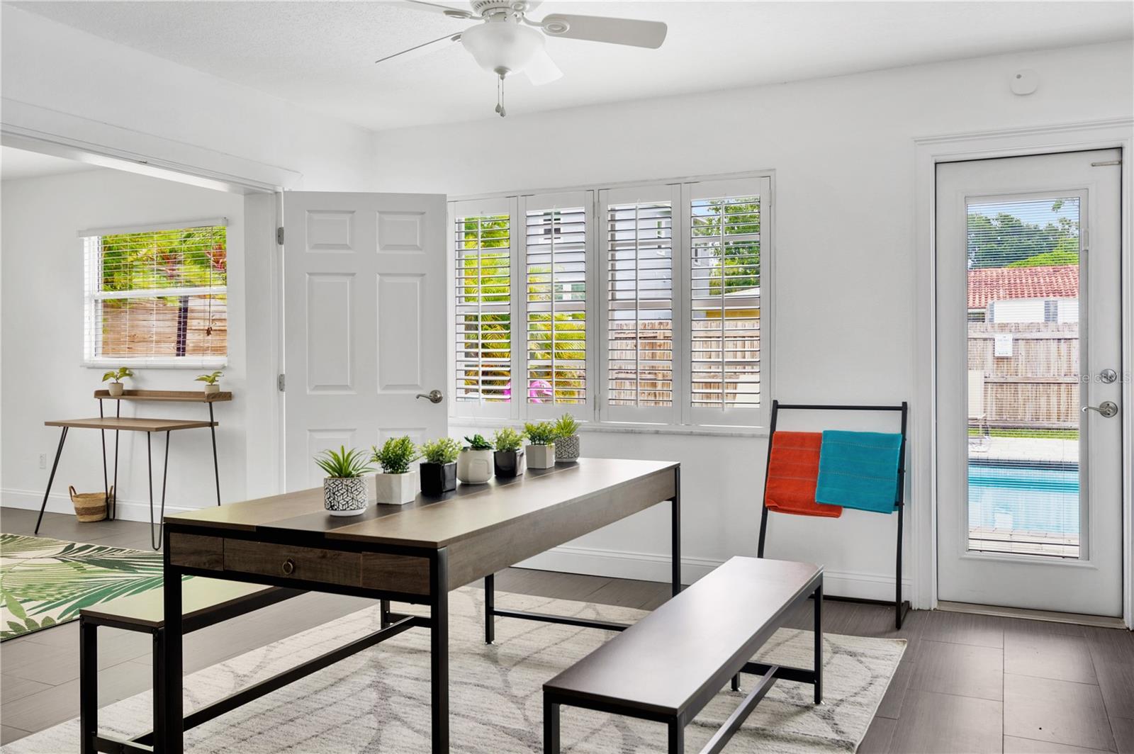 Image 47 of 89 For 2205 Riverside Drive