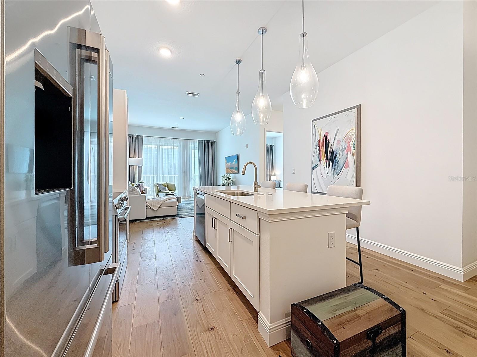 Image 14 of 75 For 600 3rd Avenue S 508
