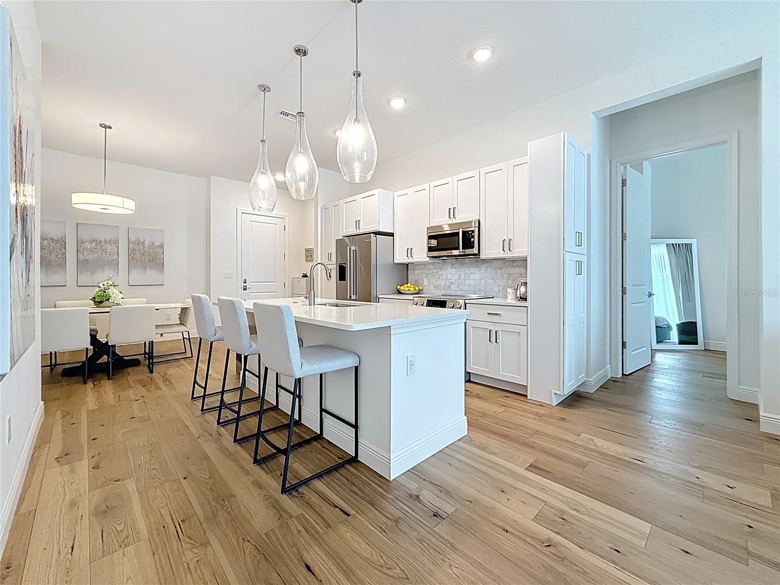 Image 18 of 75 For 600 3rd Avenue S 508