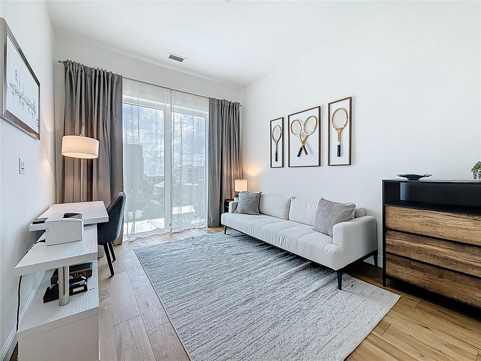 Image 33 of 75 For 600 3rd Avenue S 508
