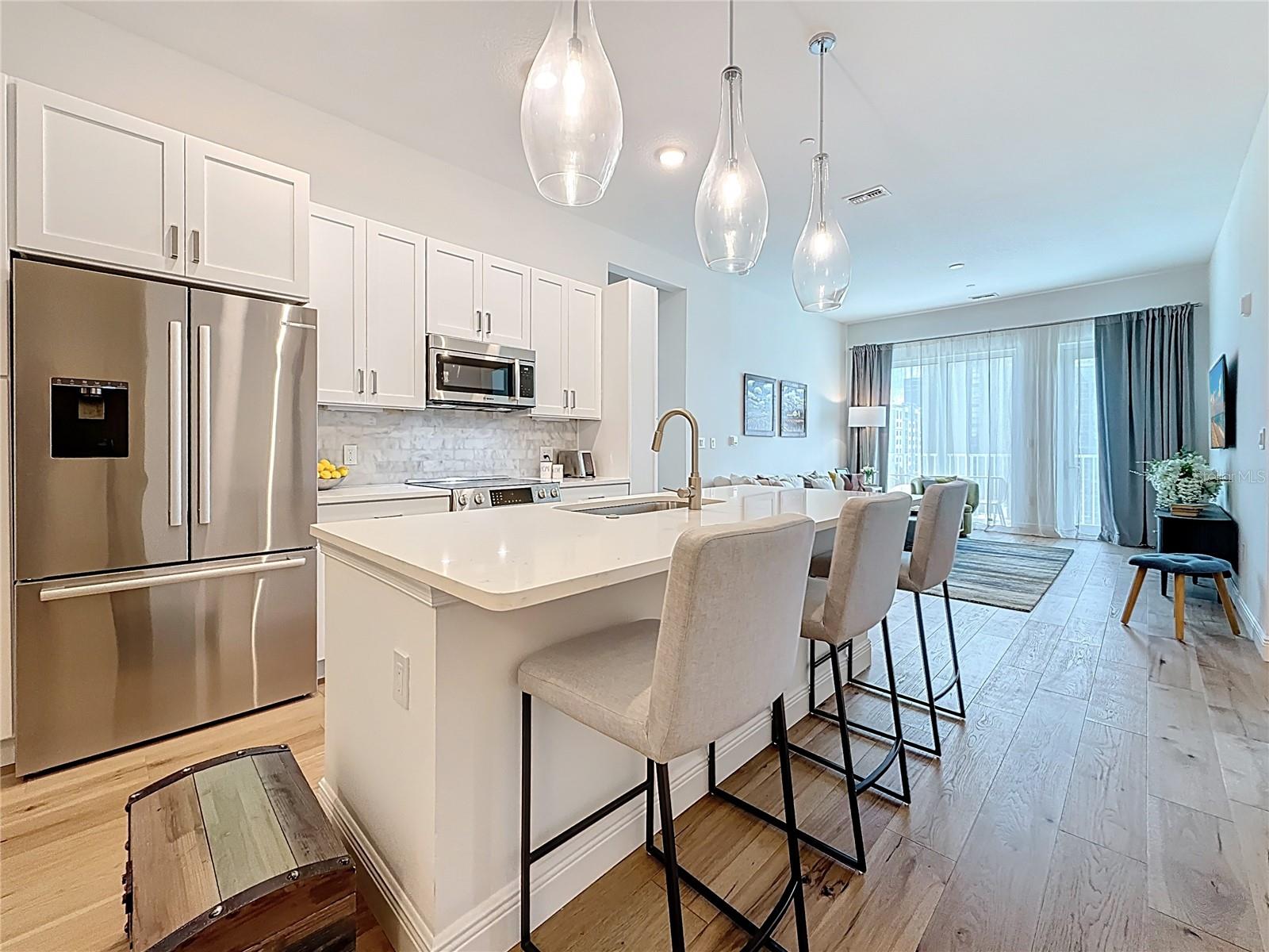 Image 9 of 75 For 600 3rd Avenue S 508