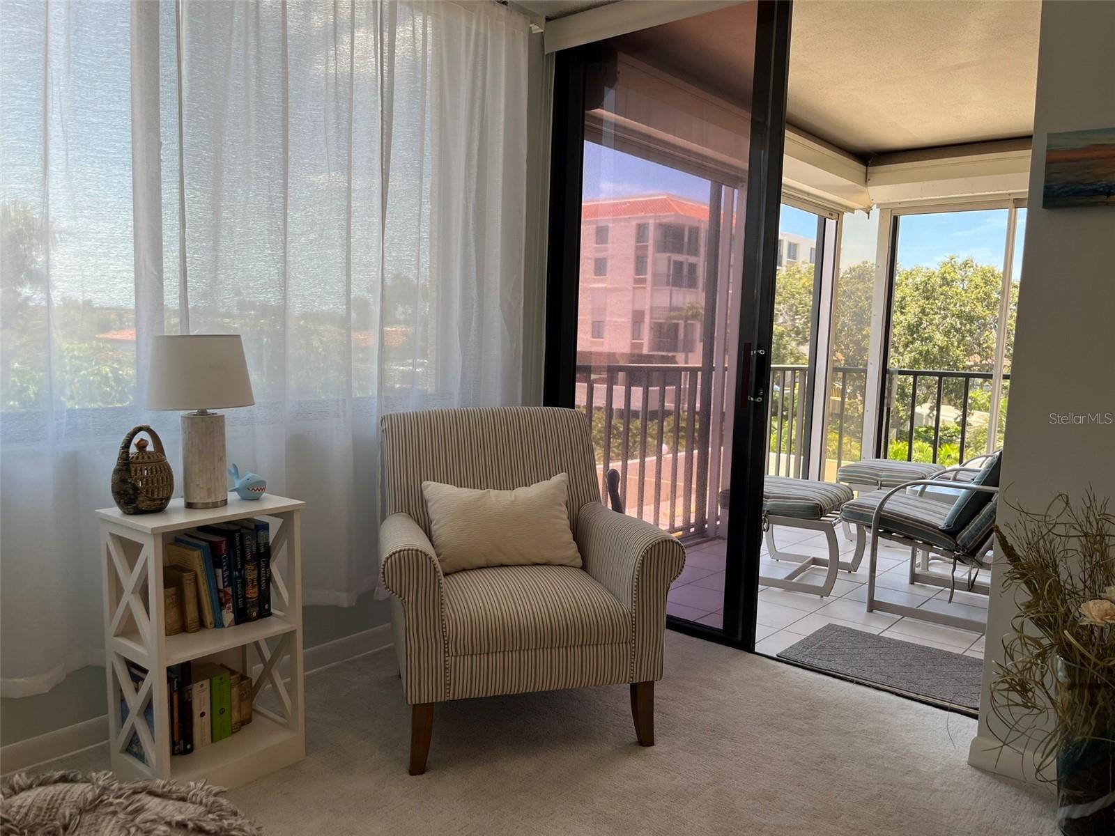 Image 16 of 32 For 6218 Palma Del Mar  303