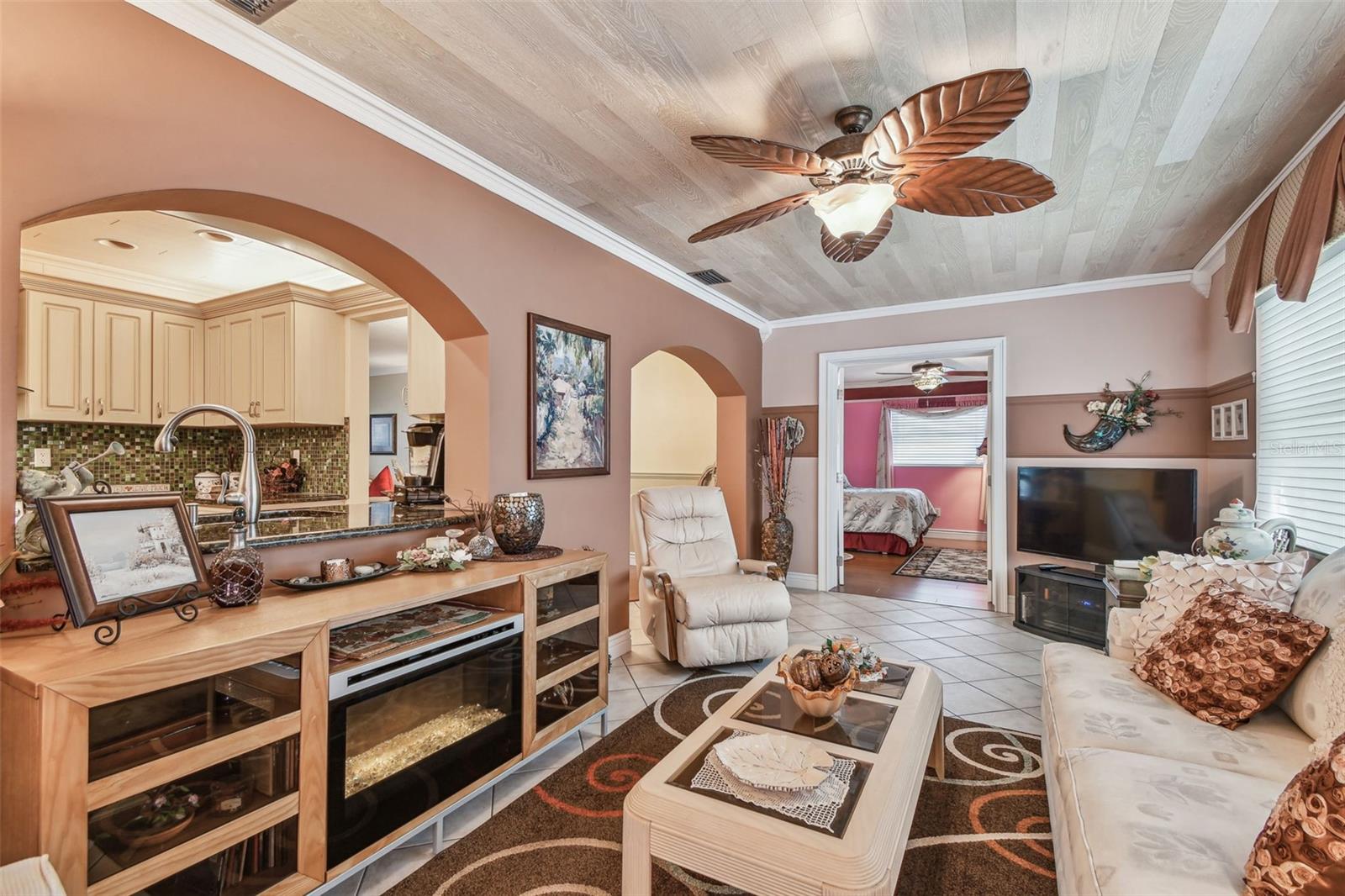 Image 11 of 30 For 9548 141st Street