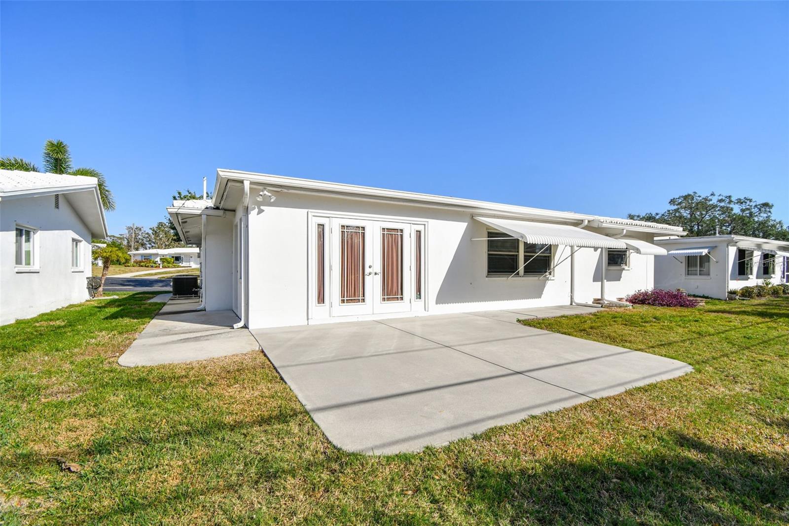 Image 21 of 30 For 9548 141st Street