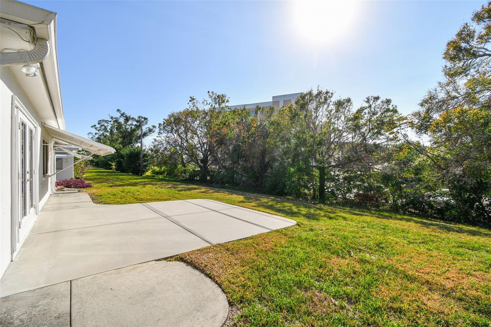 Image 23 of 30 For 9548 141st Street