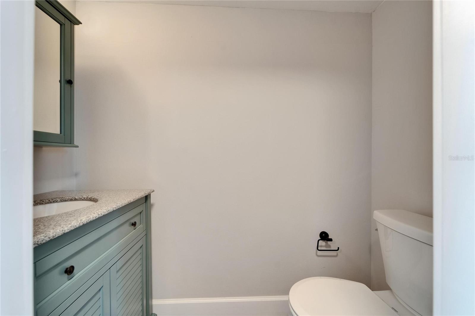 Image 19 of 52 For 4895 Bay Street Ne 207
