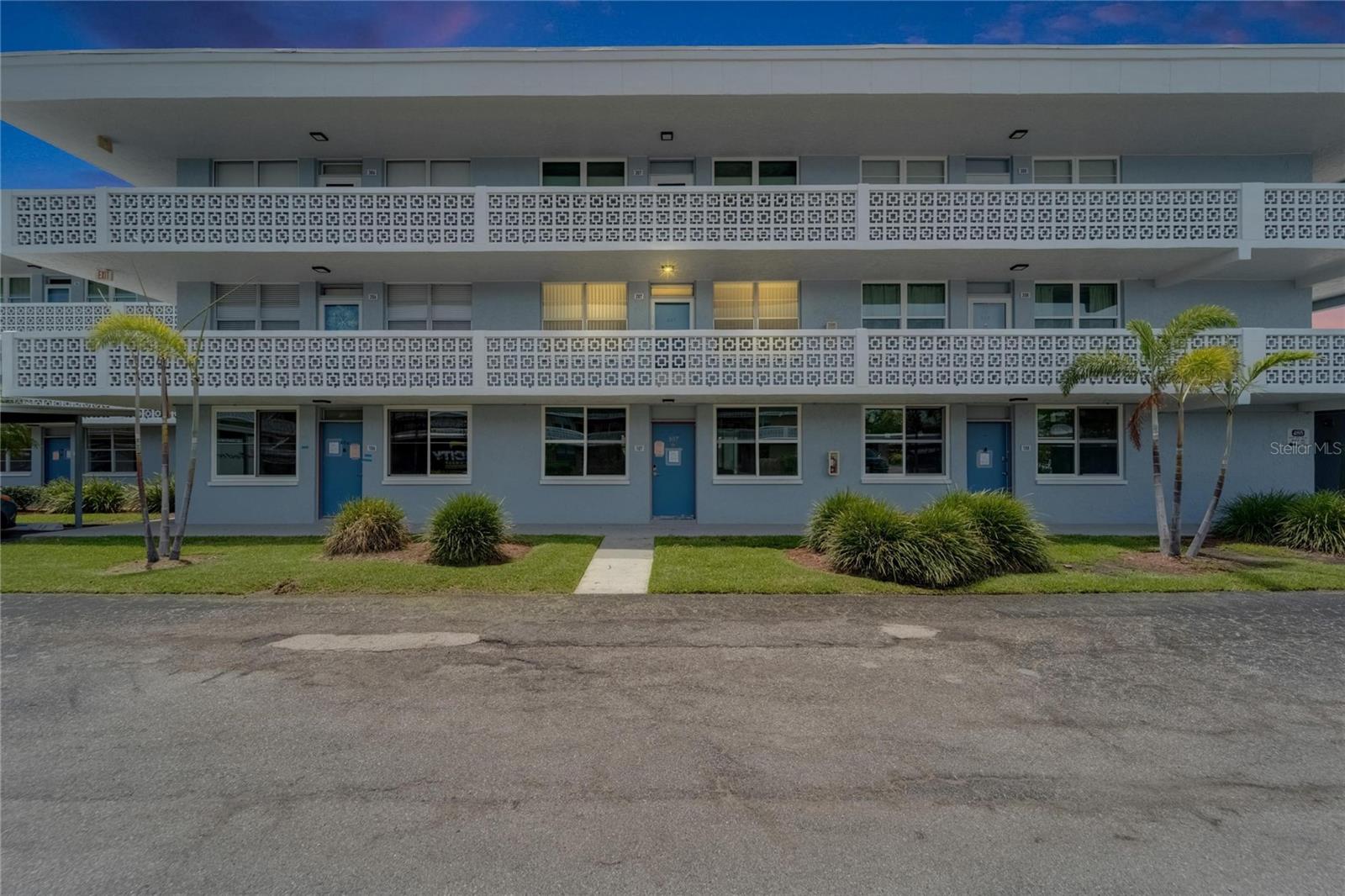 Image 2 of 52 For 4895 Bay Street Ne 207
