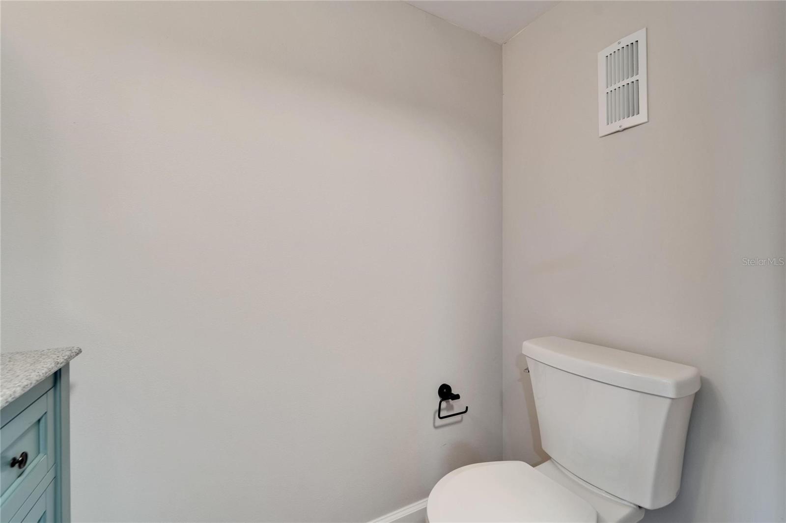 Image 20 of 52 For 4895 Bay Street Ne 207