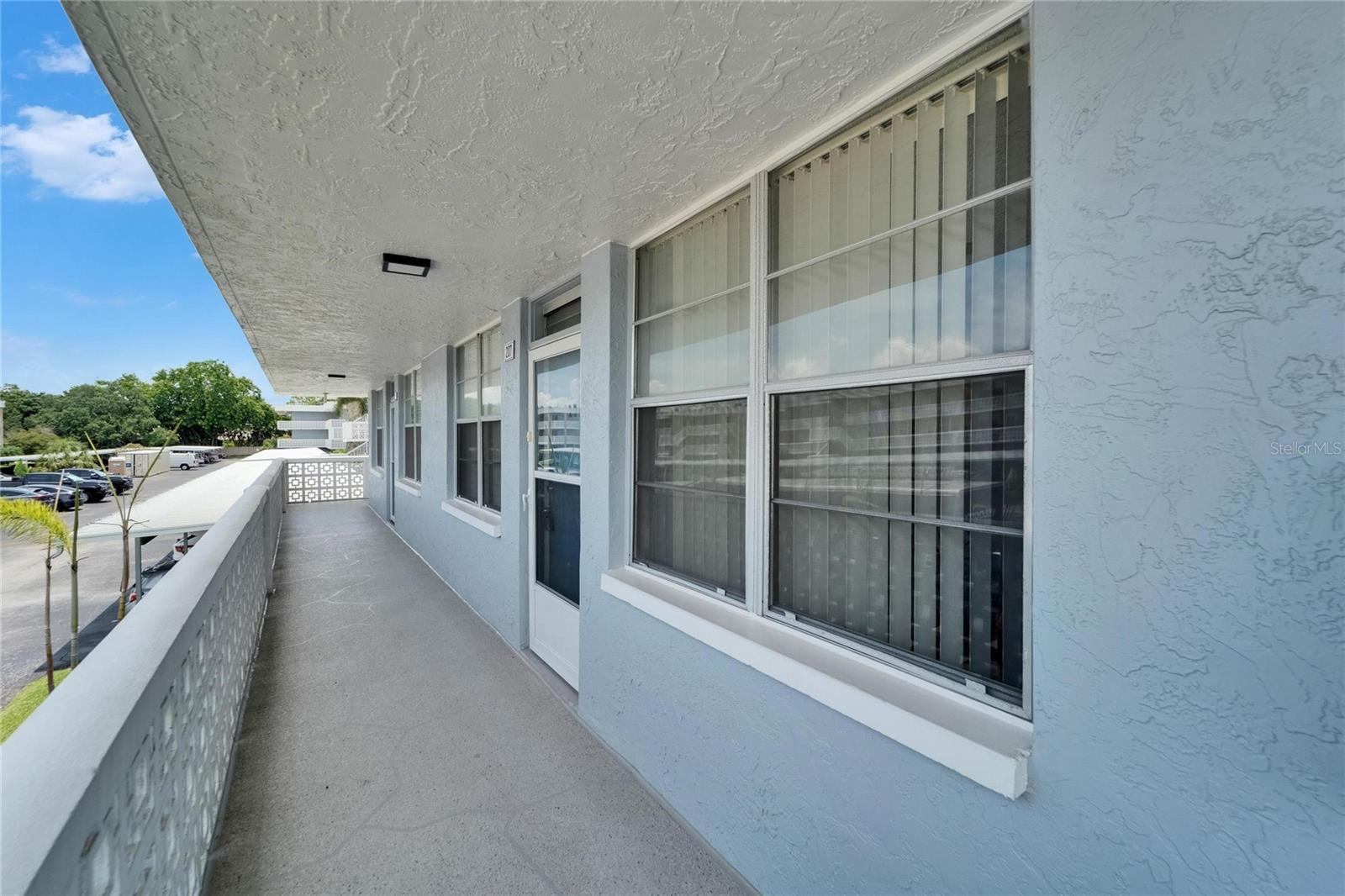 Image 6 of 52 For 4895 Bay Street Ne 207
