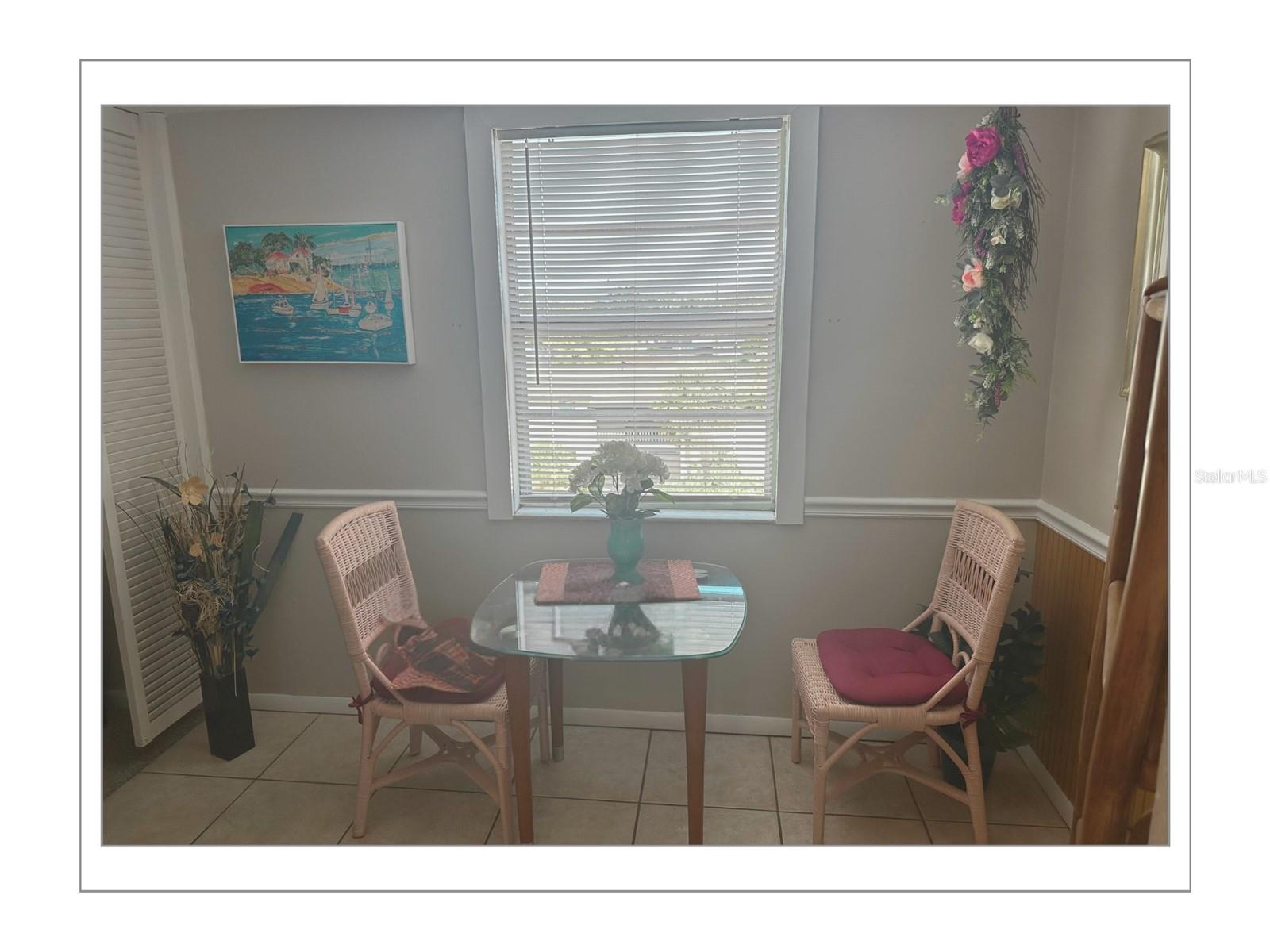 Image 8 of 12 For 5541 Bay Boulevard 405