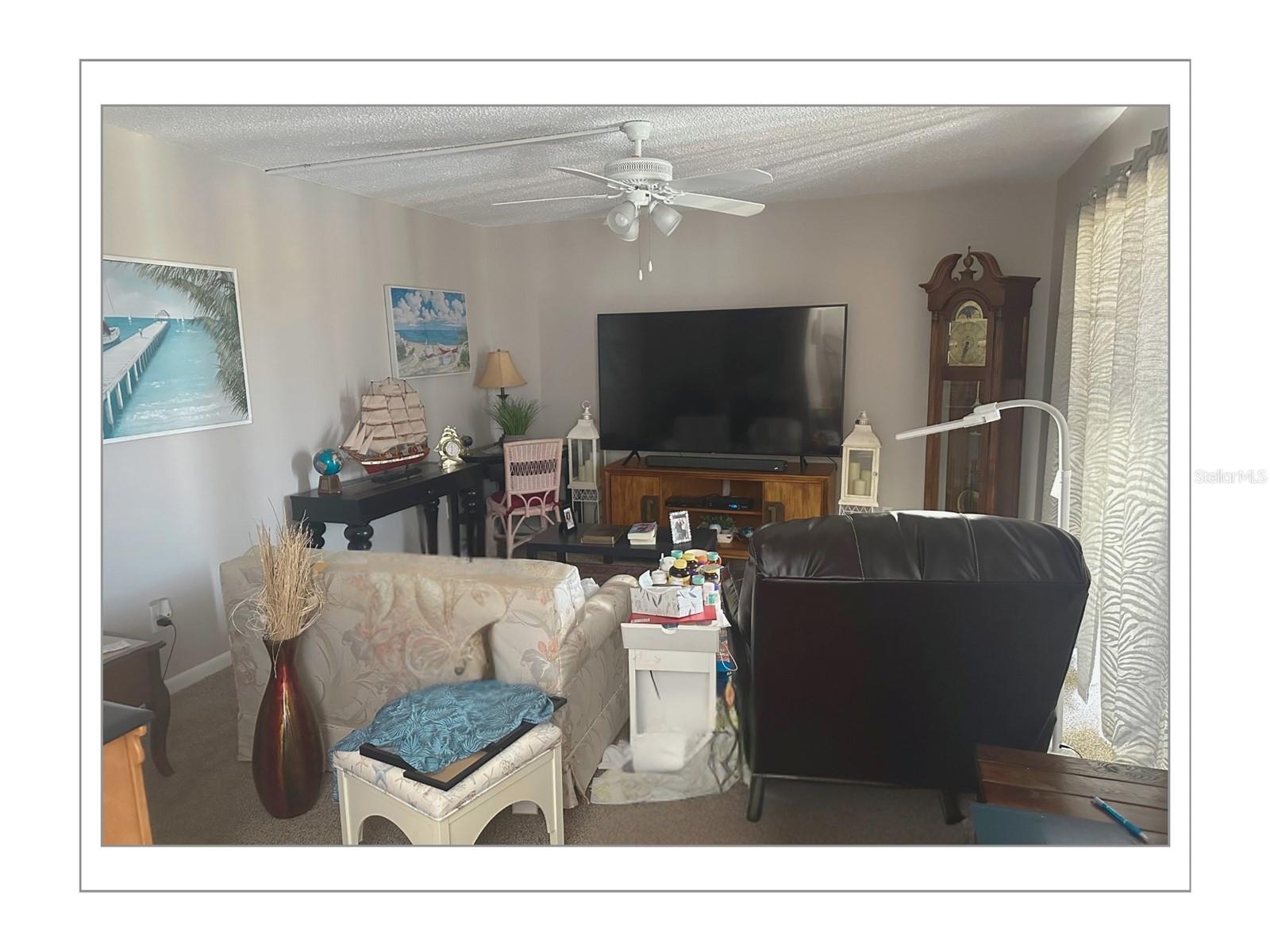 Image 9 of 12 For 5541 Bay Boulevard 405