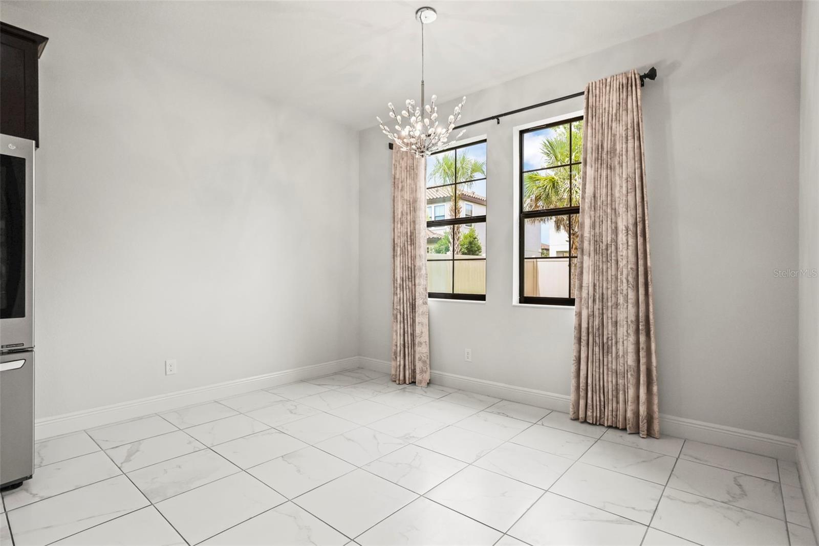 Image 16 of 37 For 13299 Wildgrass Trail