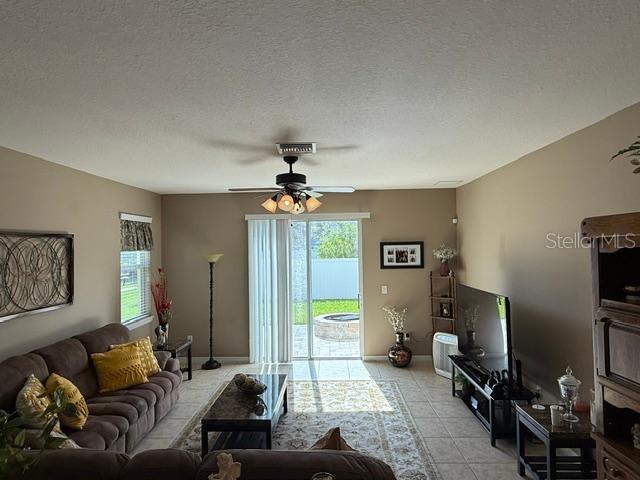 Image 4 of 22 For 12231 Fairlawn Drive