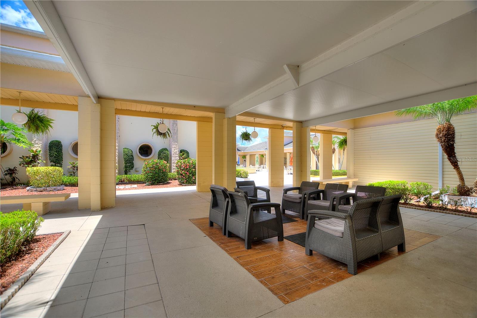 Image 60 of 71 For 4711 Club Circle