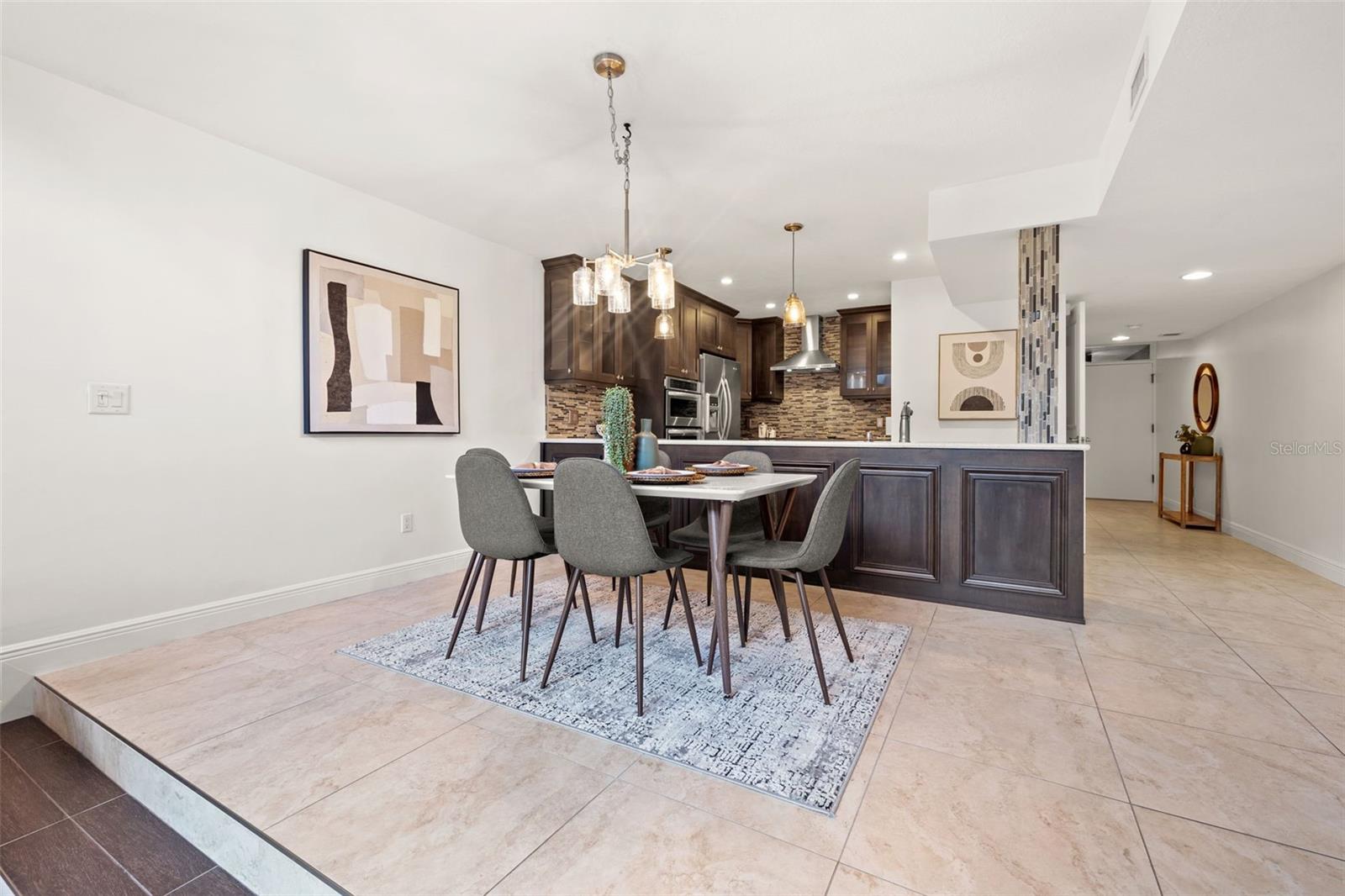 Image 18 of 43 For 301 2nd Street N 5