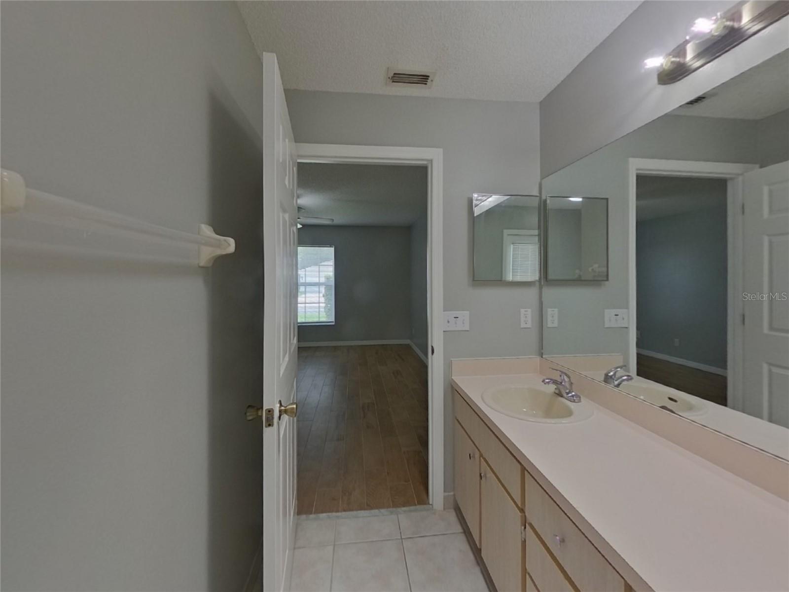 Image 9 of 17 For 4708 Windwood Drive