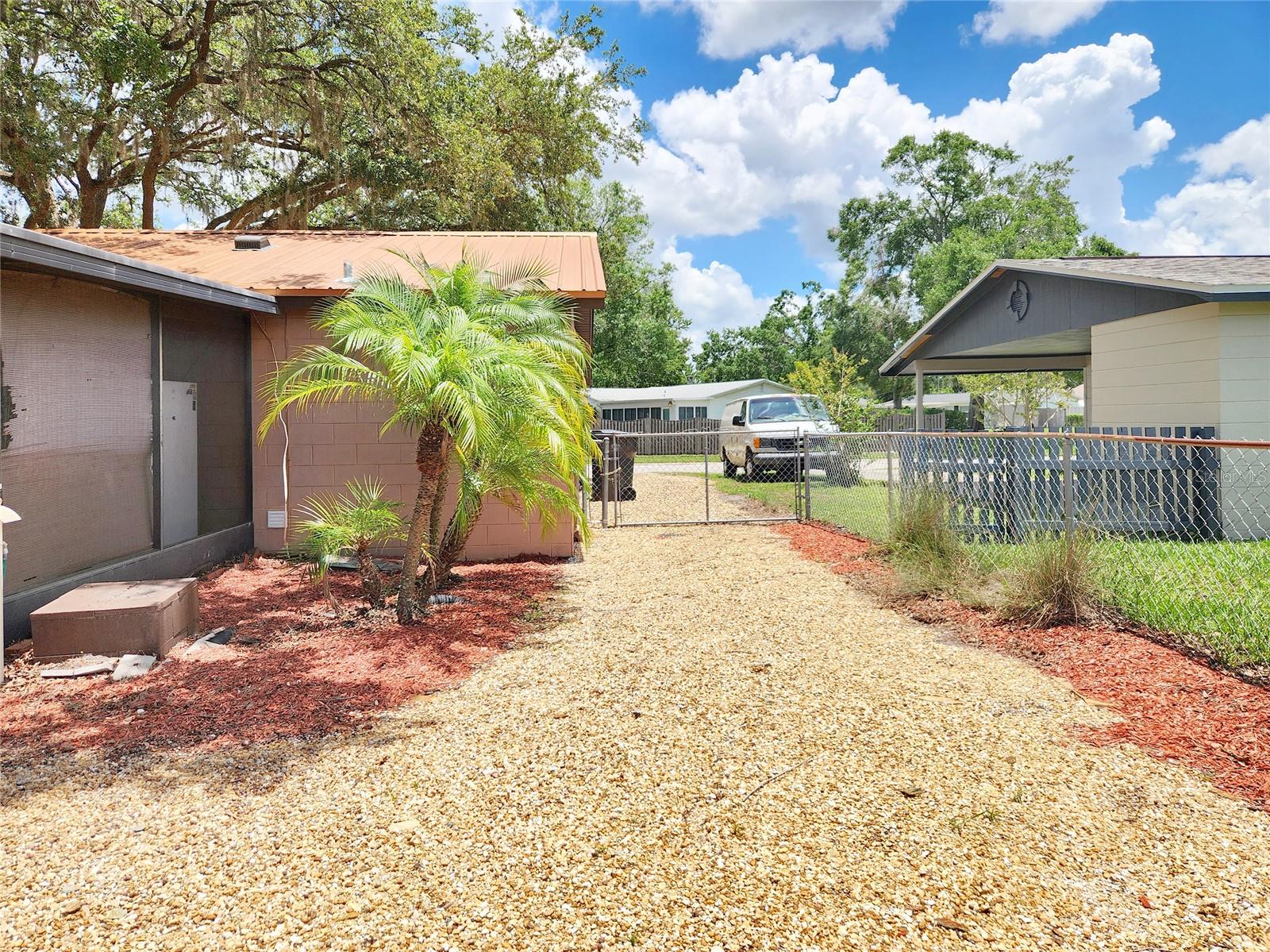 Image 30 of 46 For 3304 Alamar Street