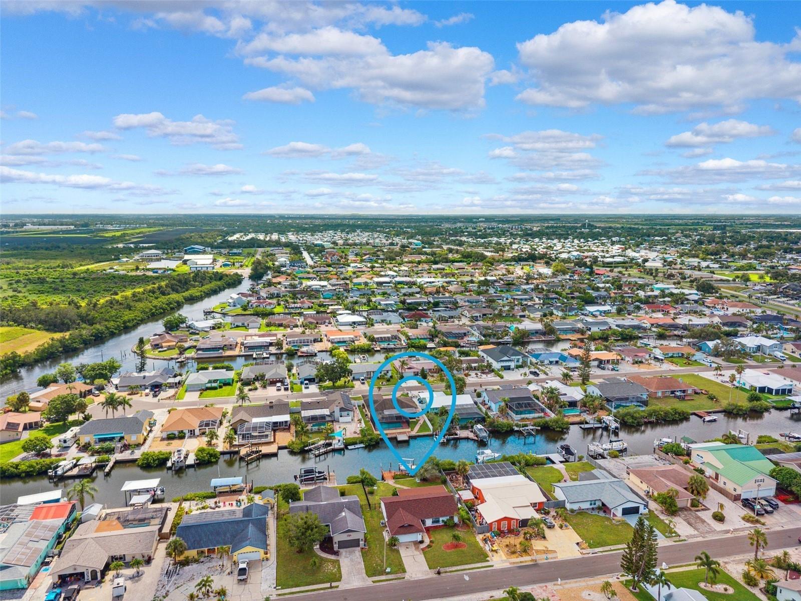 Listing photo id 62 for 6521 Bimini Court