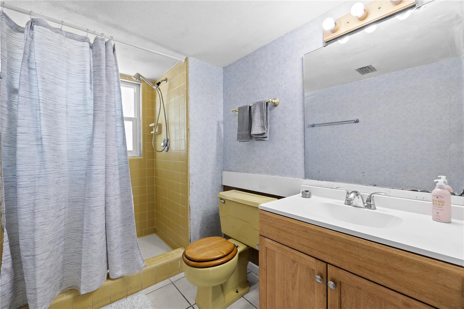 Image 16 of 46 For 8501 141st Street