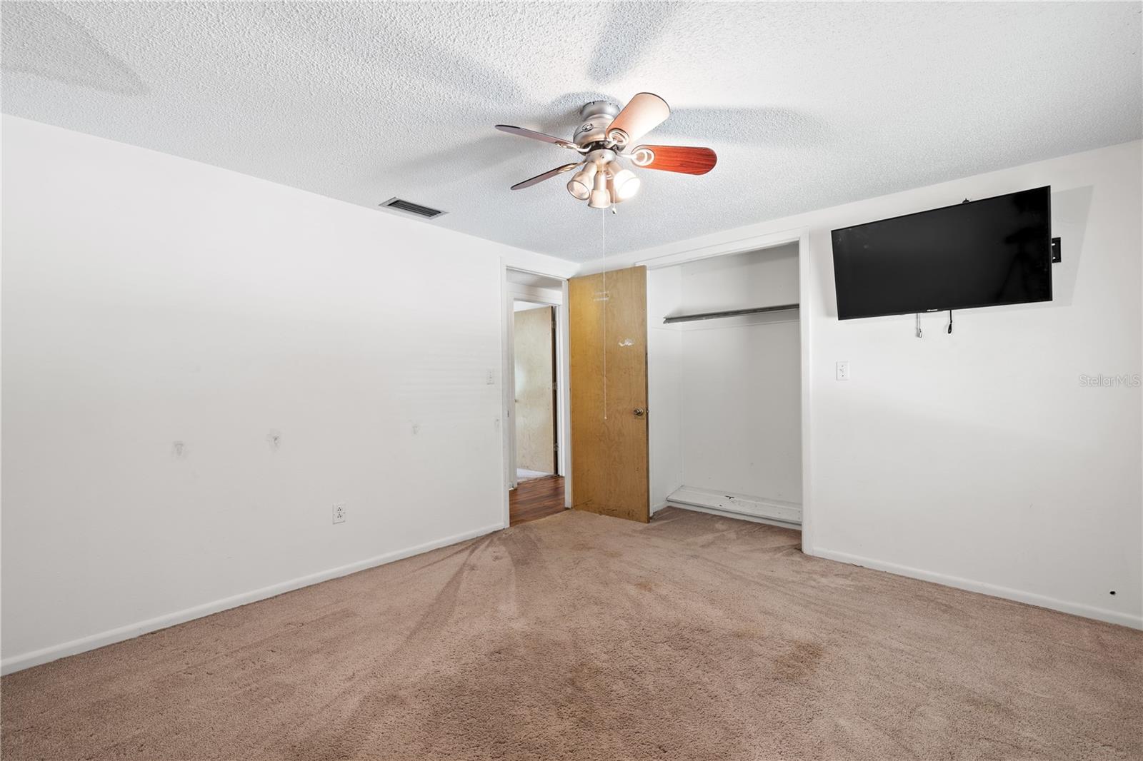 Image 18 of 46 For 8501 141st Street